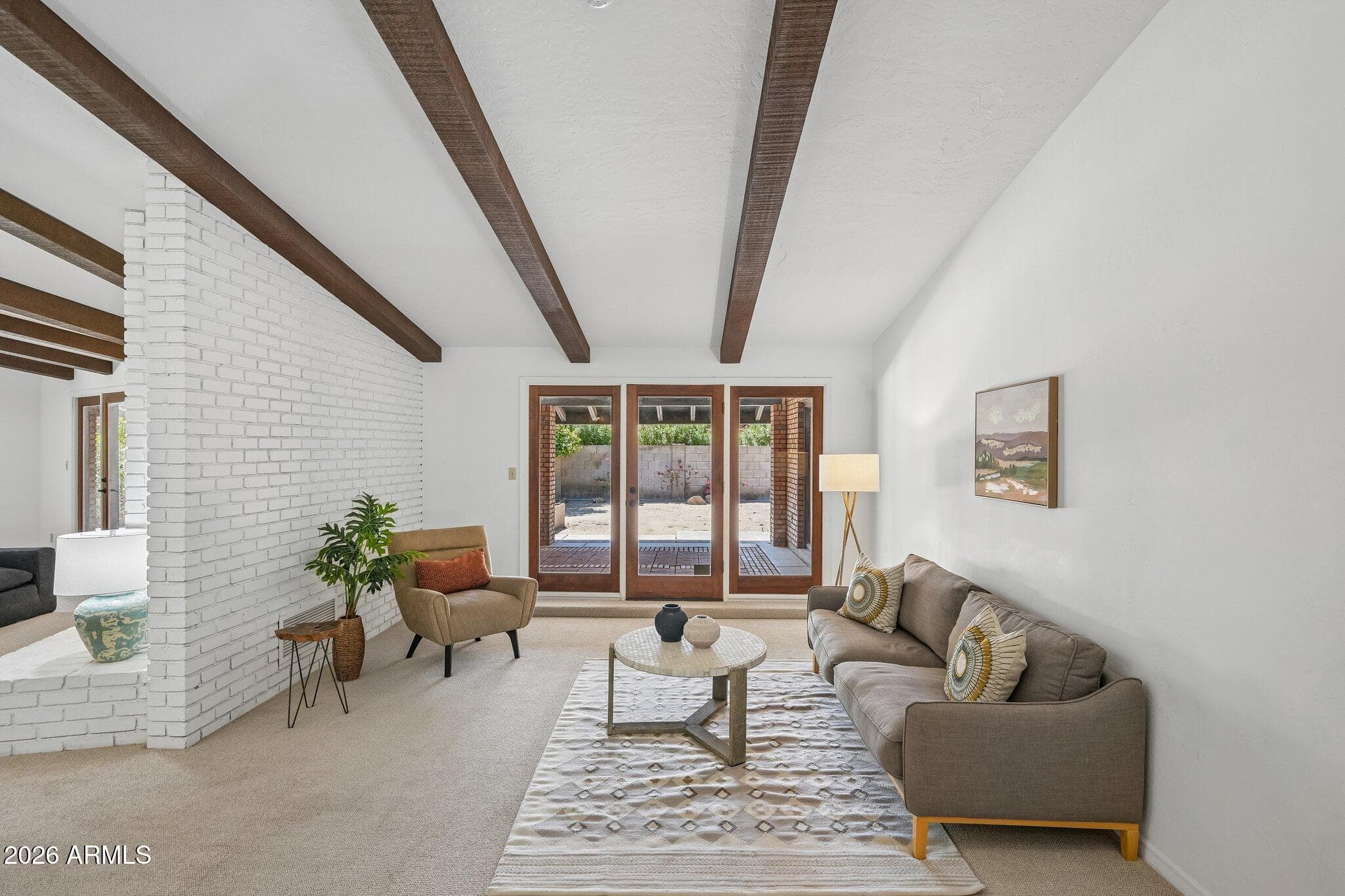 123 E Loma Vista Drive — photo 3