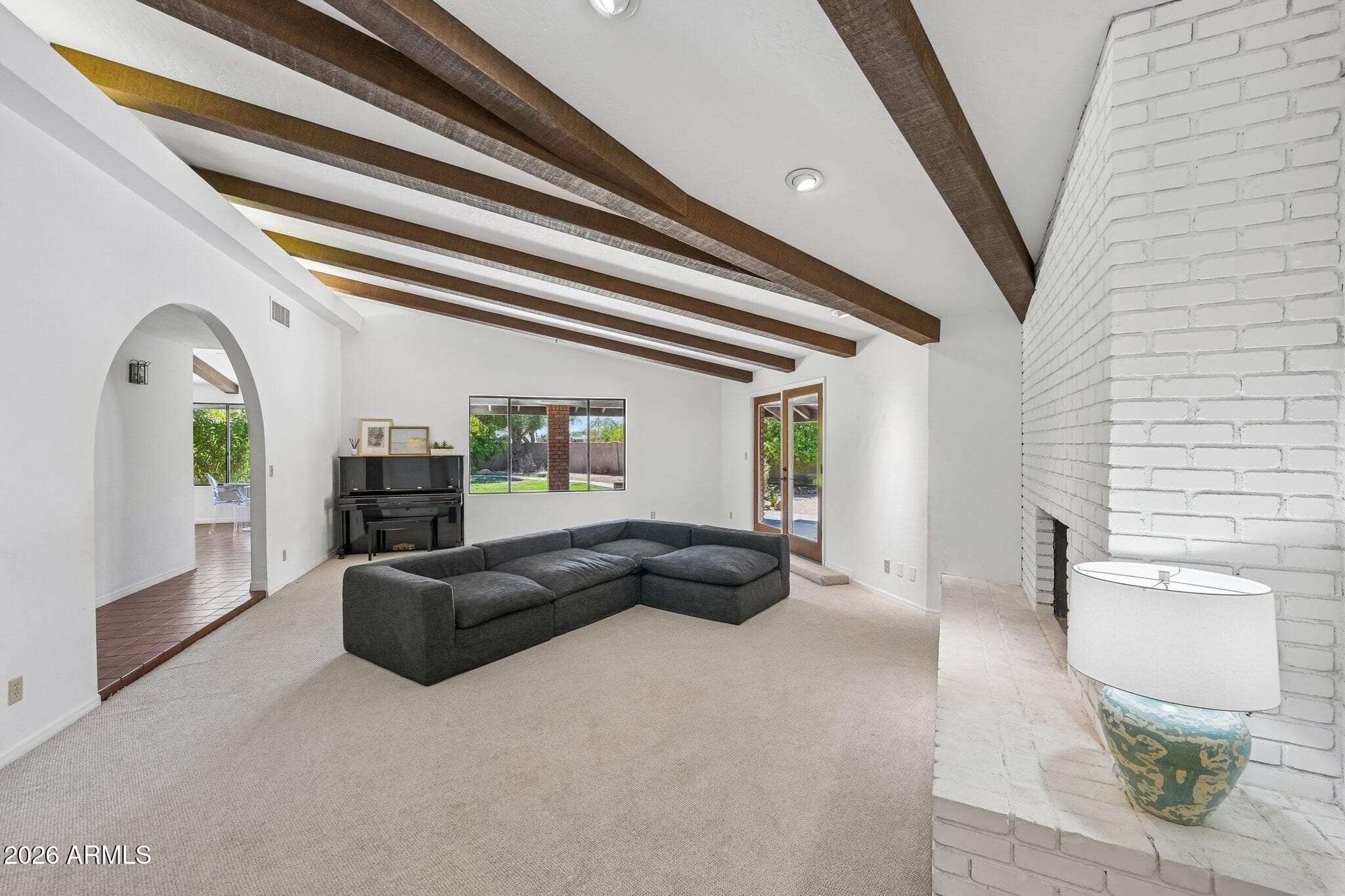 123 E Loma Vista Drive — photo 5