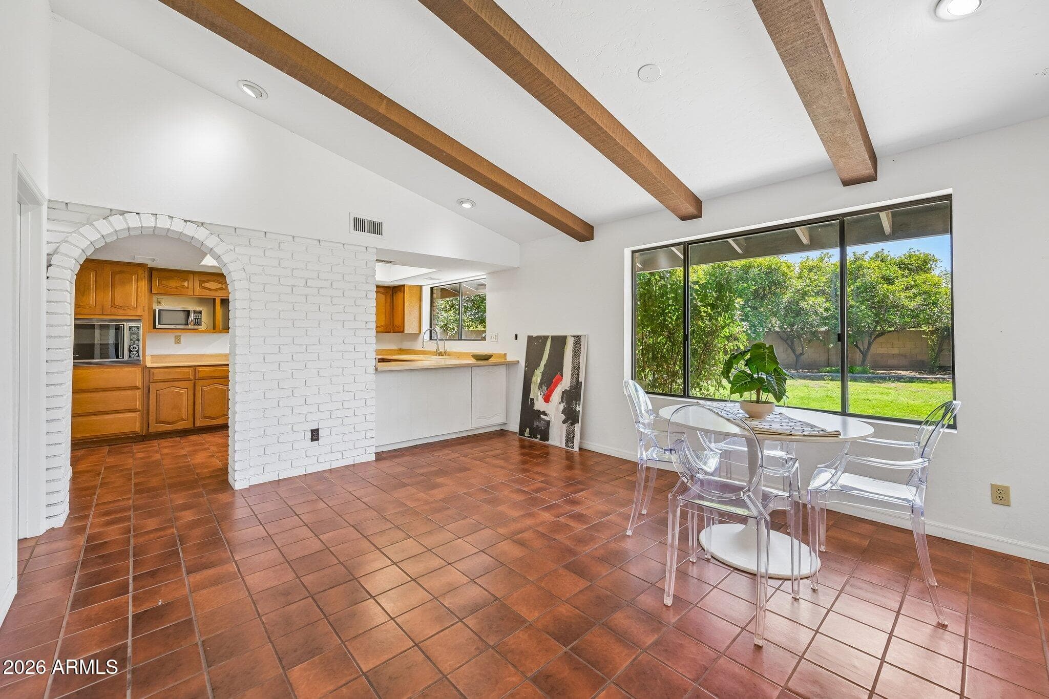 123 E Loma Vista Drive — photo 7