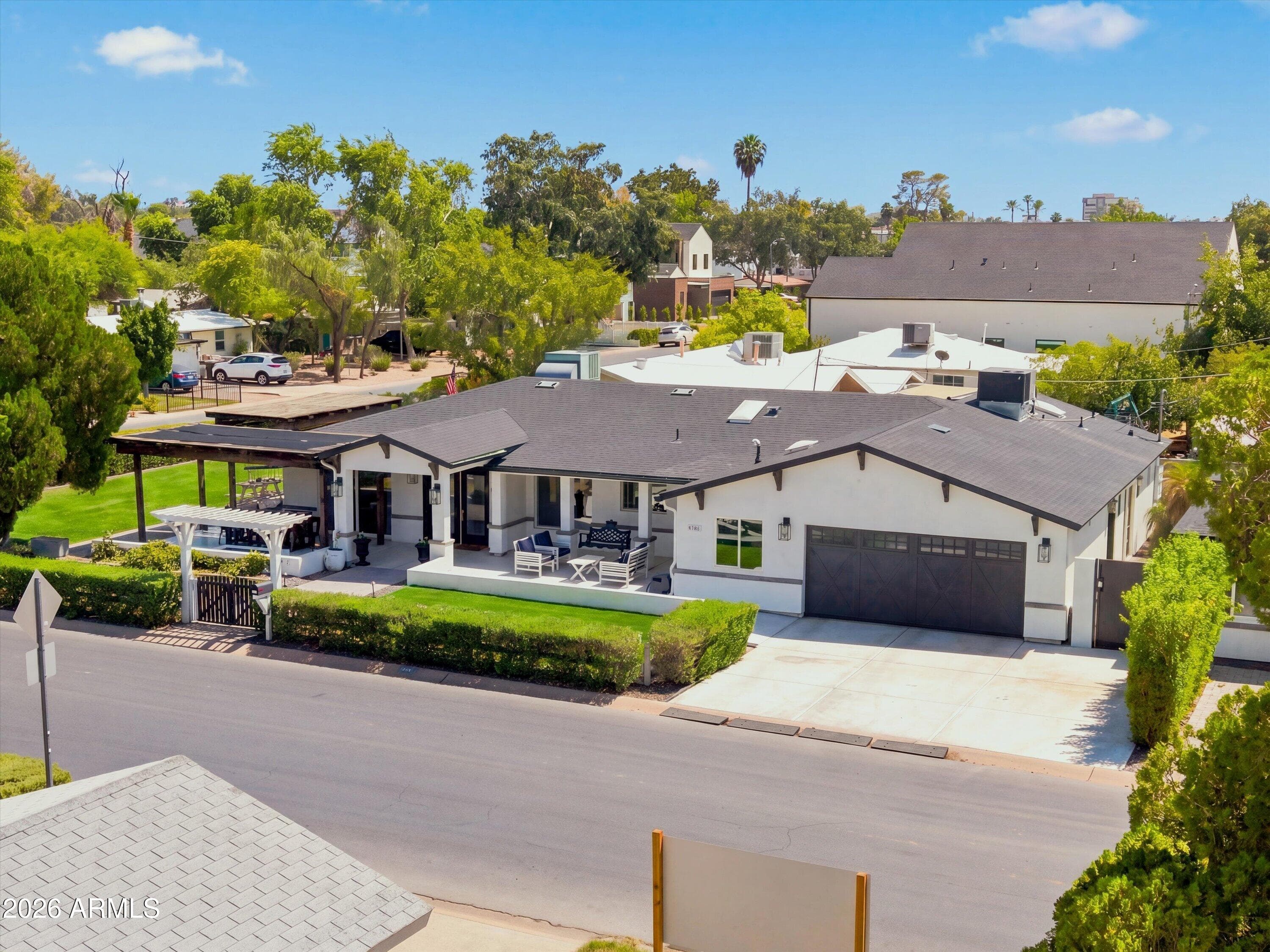 4145 E Glenrosa Avenue, Phoenix, Arizona
