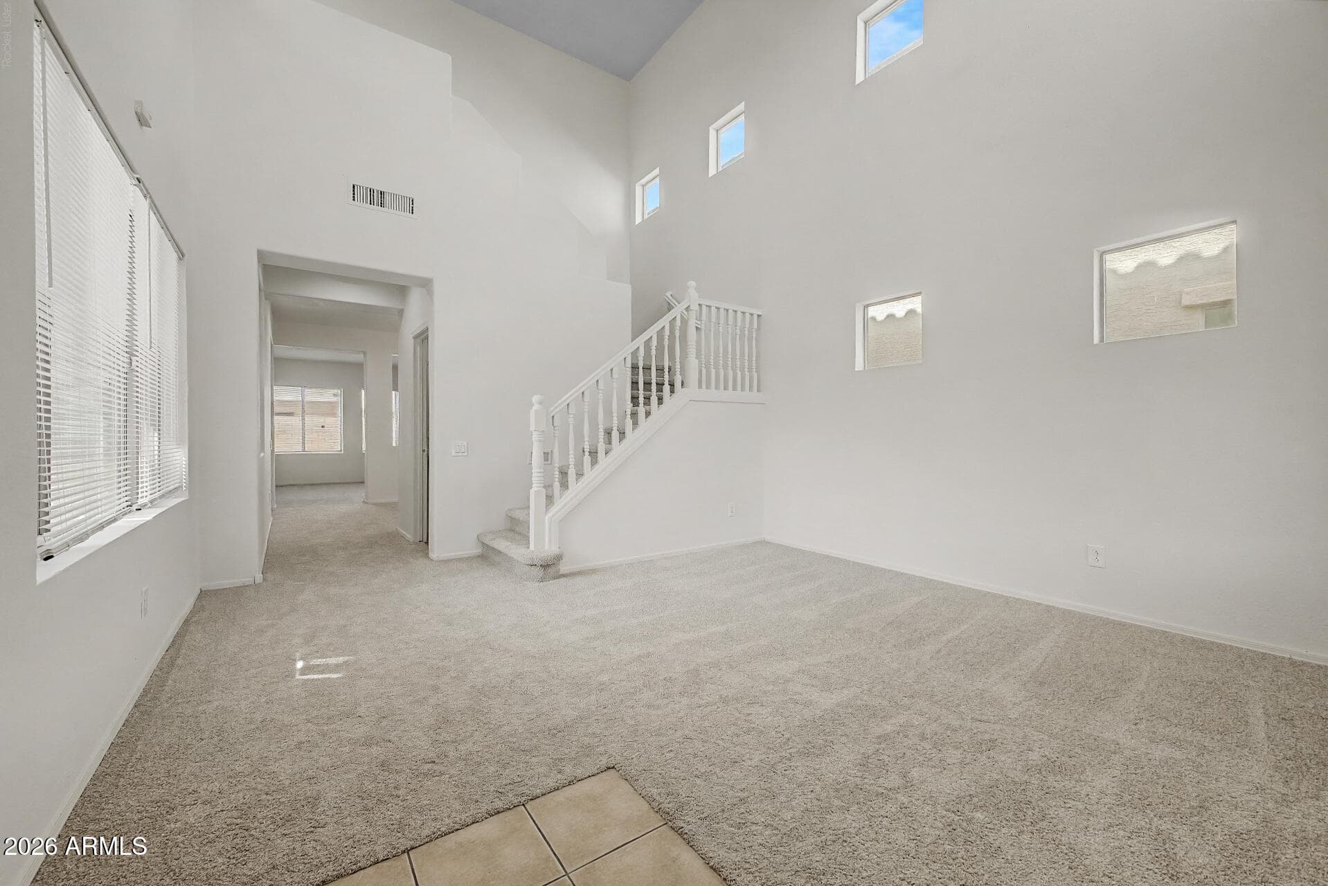 9446 W Berkeley Road — photo 8