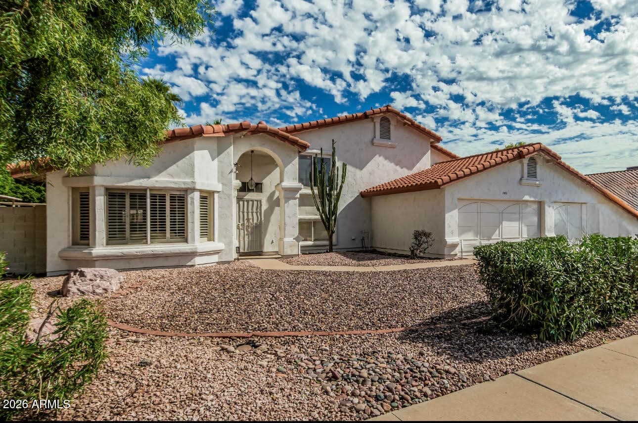 14811 N 44th Place