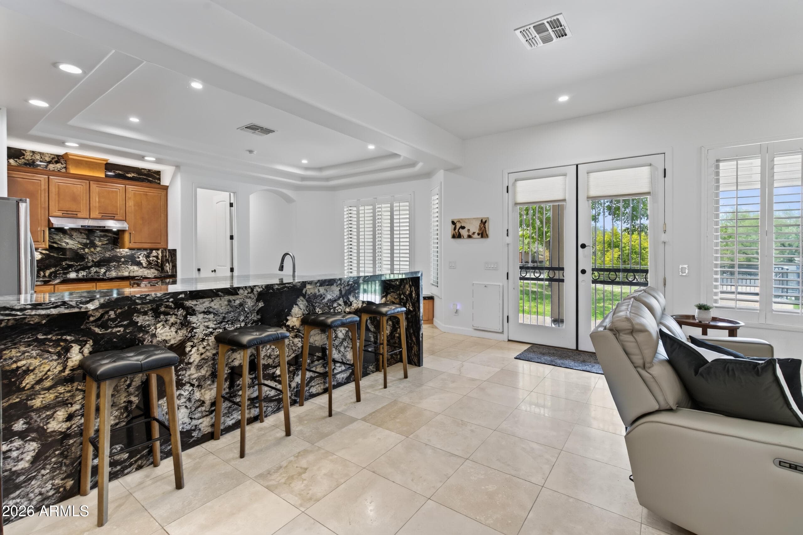 2613 W Irvine Road — photo 4