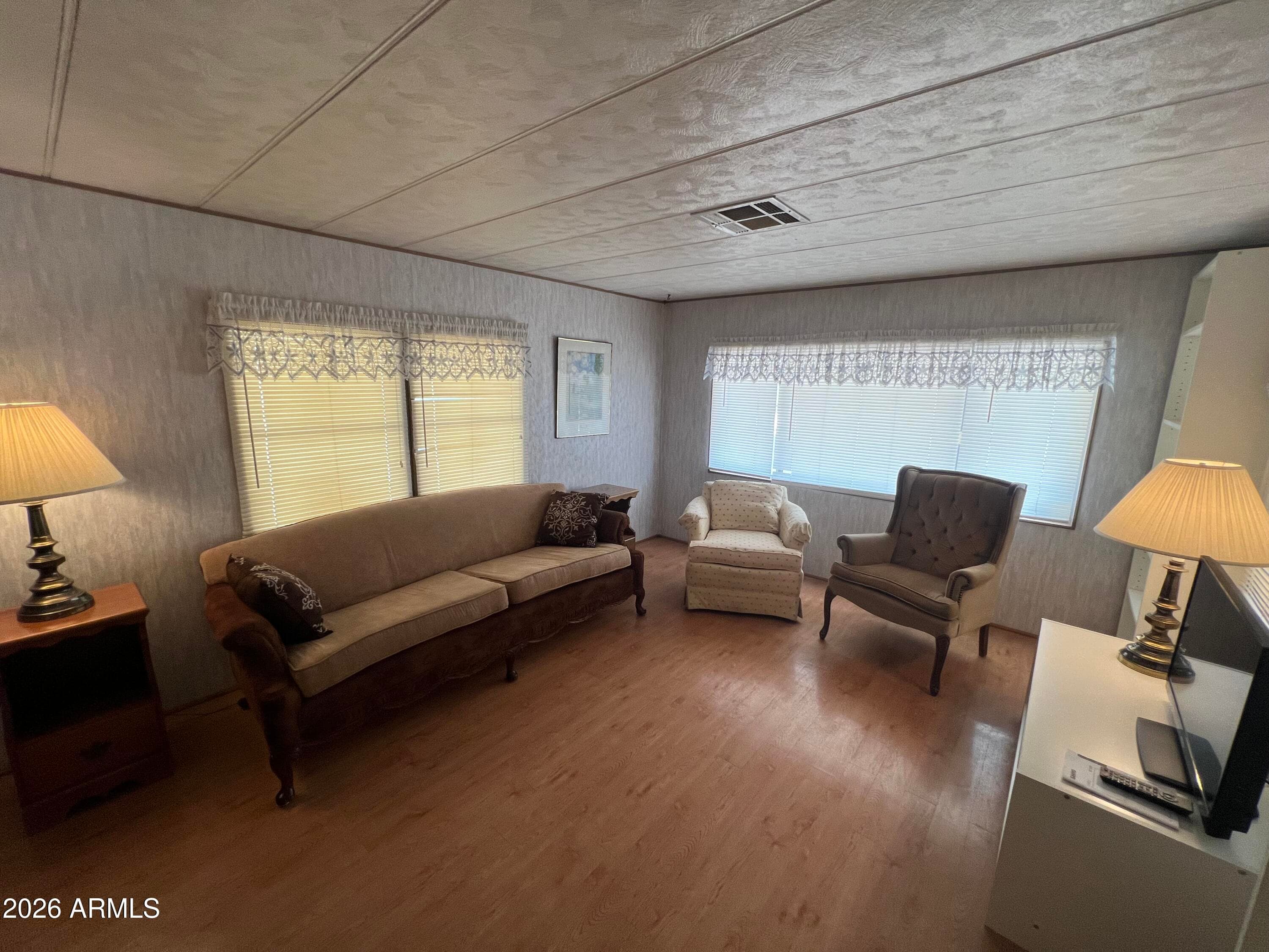 305 S Val Vista Drive 81 — photo 2