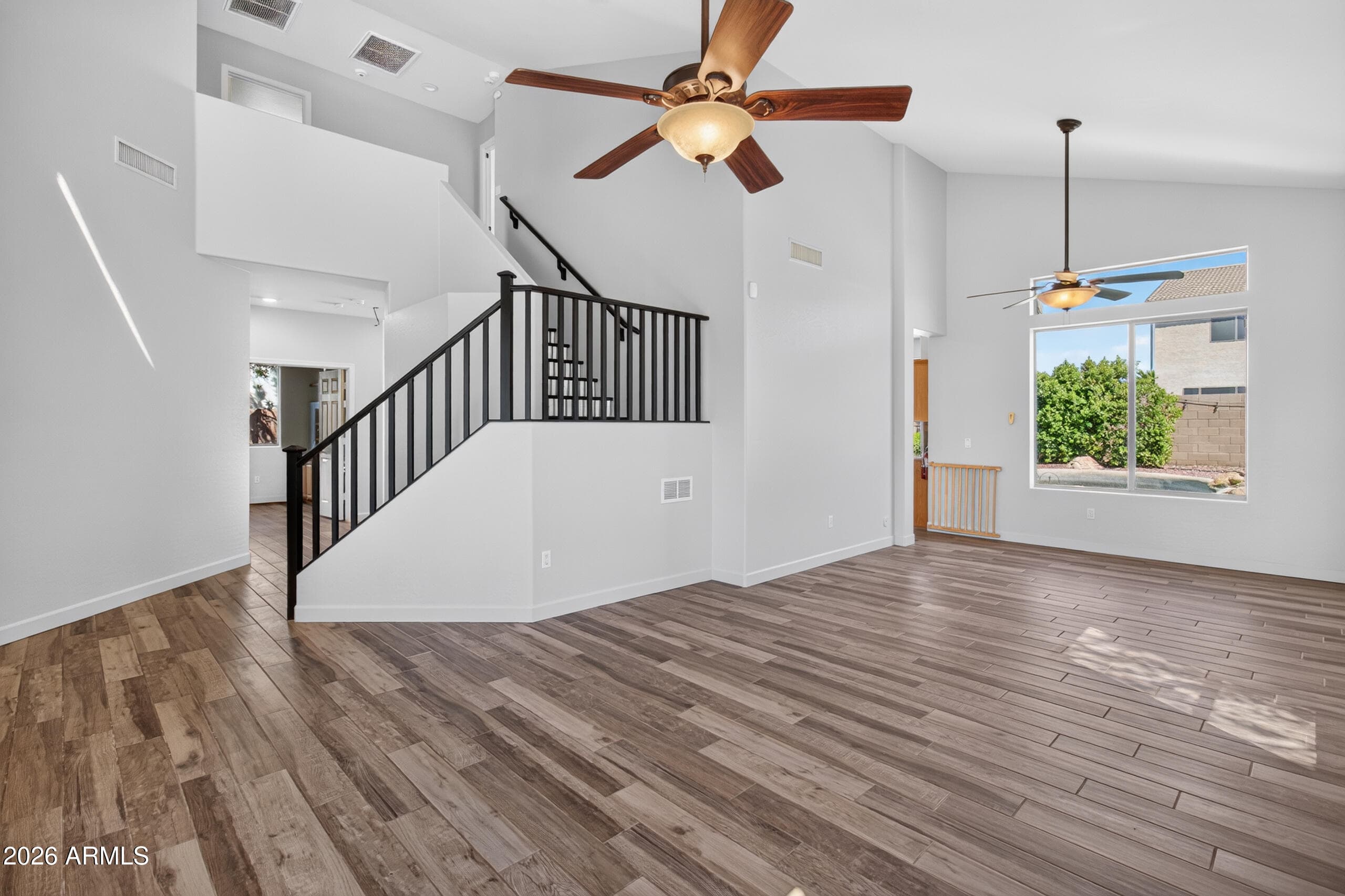 3316 E Maplewood Street — photo 8