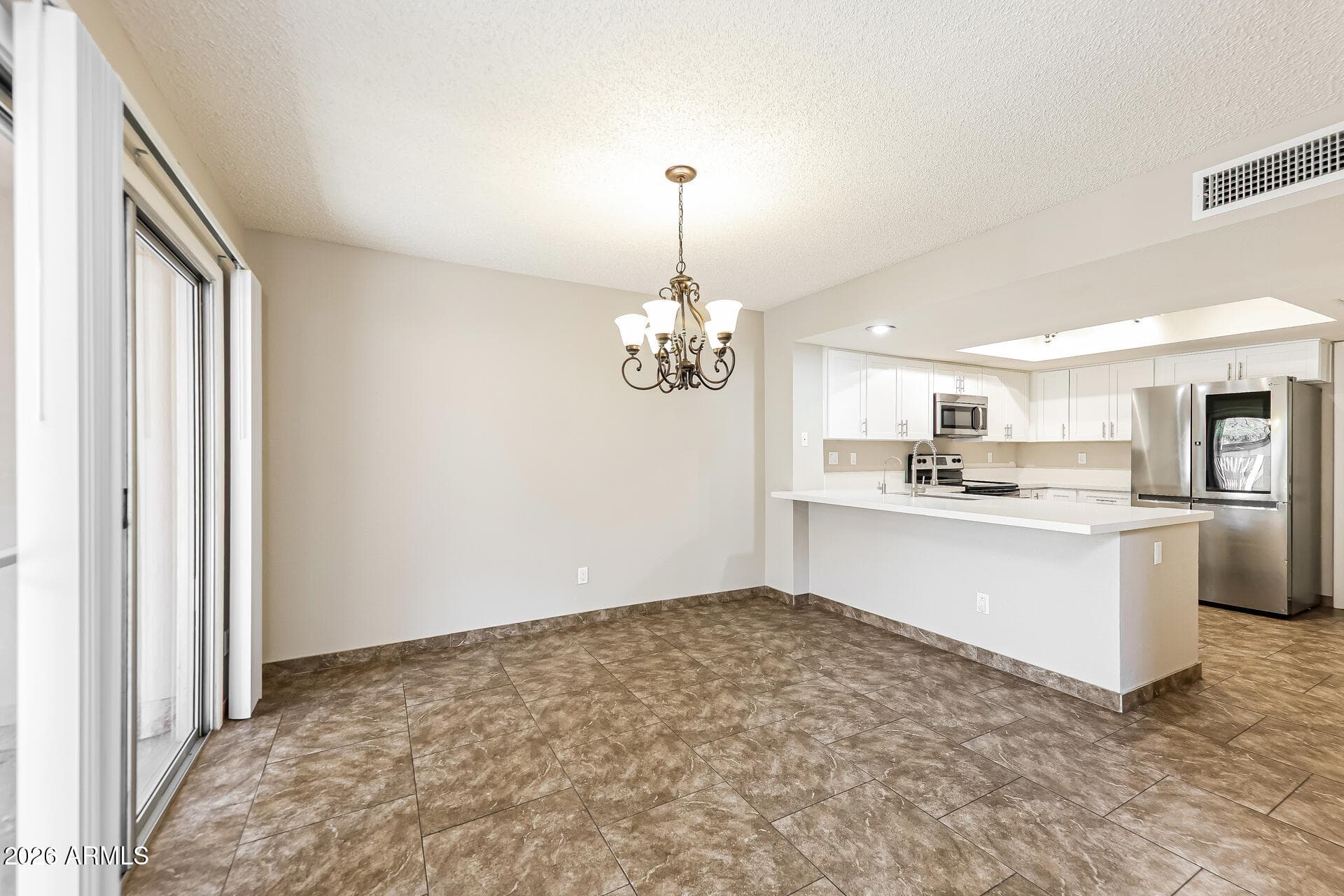 525 E Taro Lane — photo 6