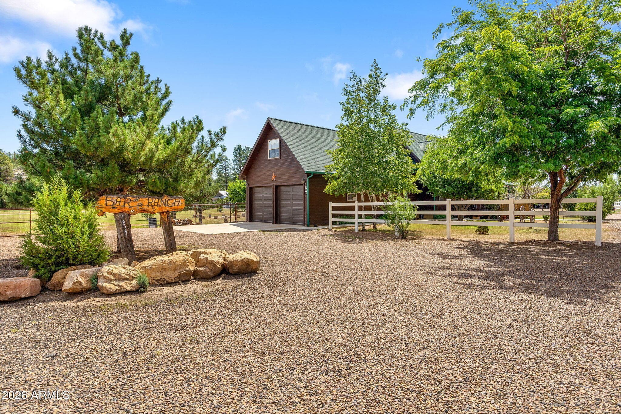 1837 Canyon Creek Lane — photo 2