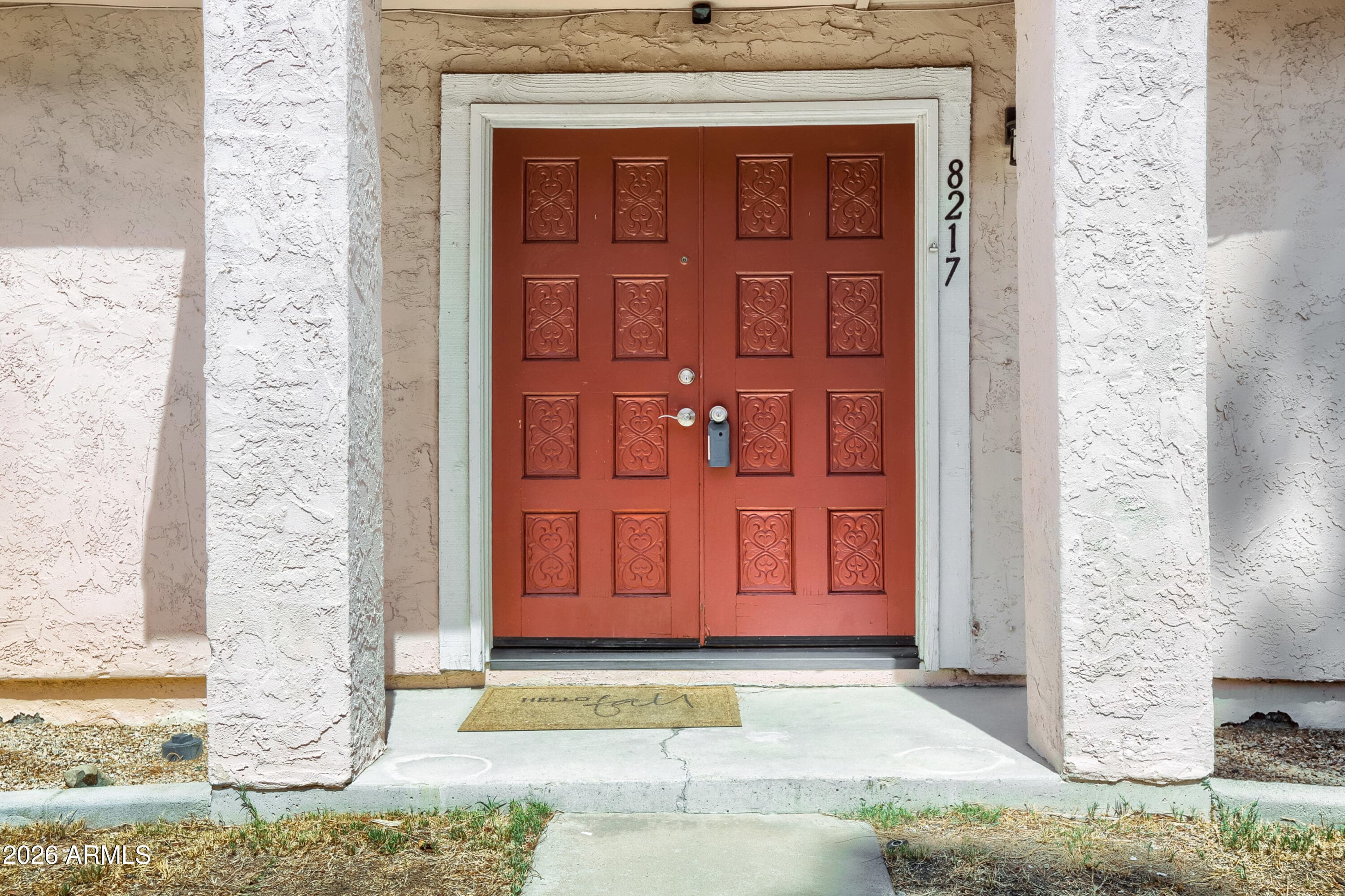 8217 N 34th Avenue — photo 2
