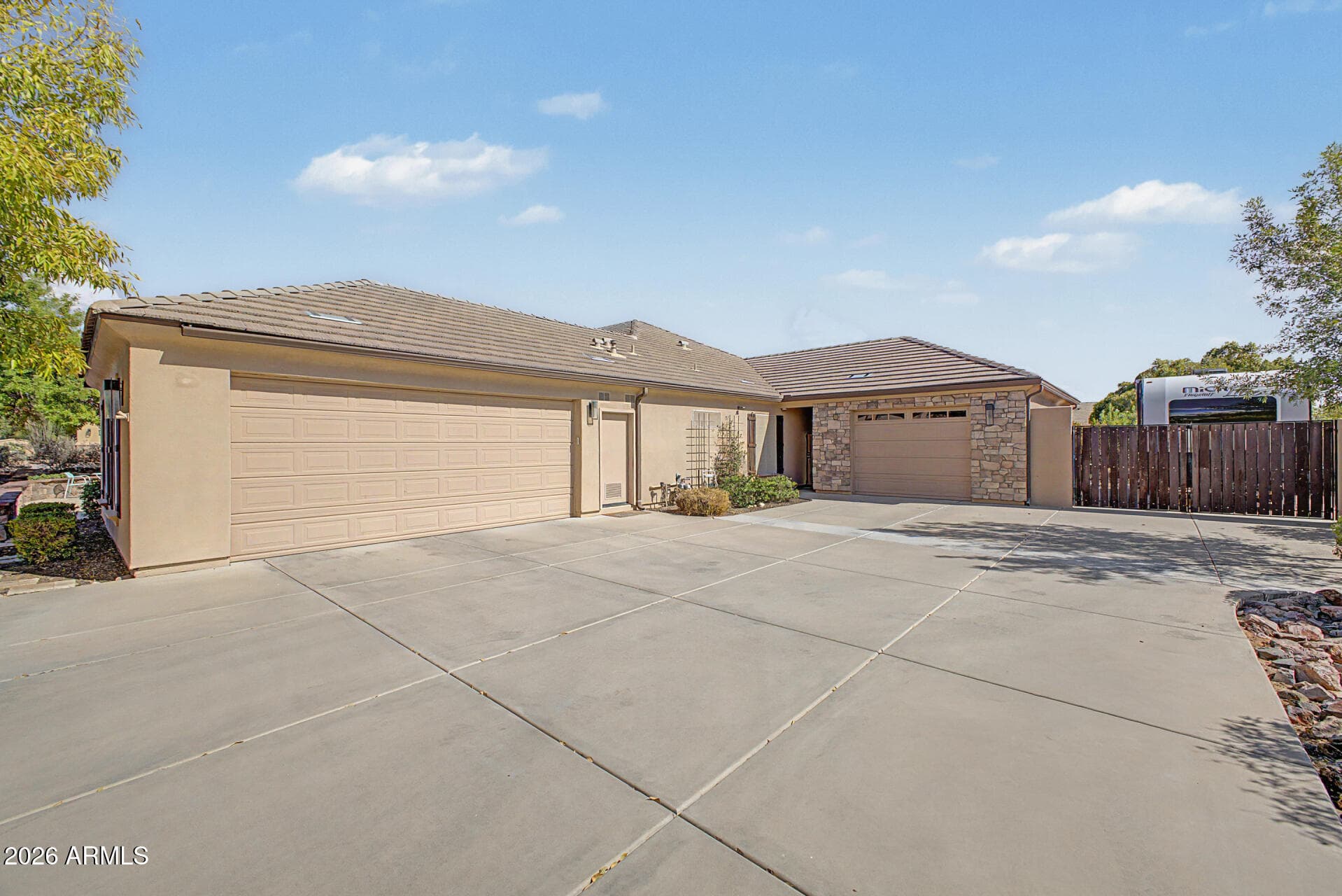 8533 E Halifax Circle — photo 5