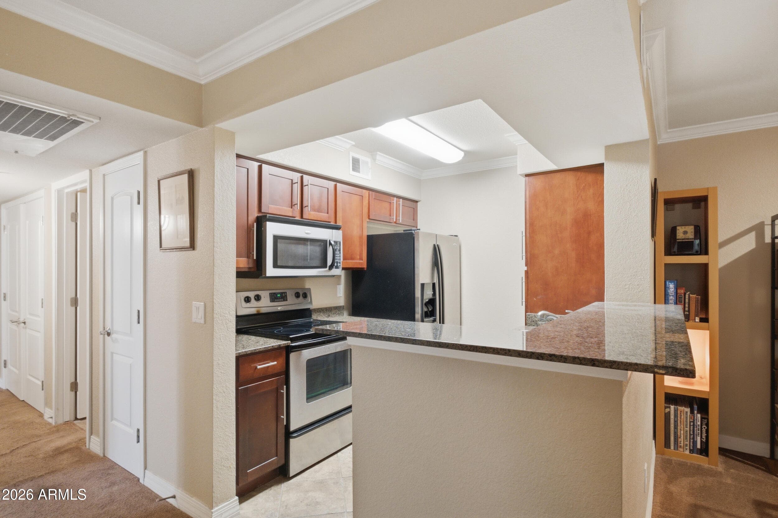 2025 E Campbell Avenue 254 — photo 2