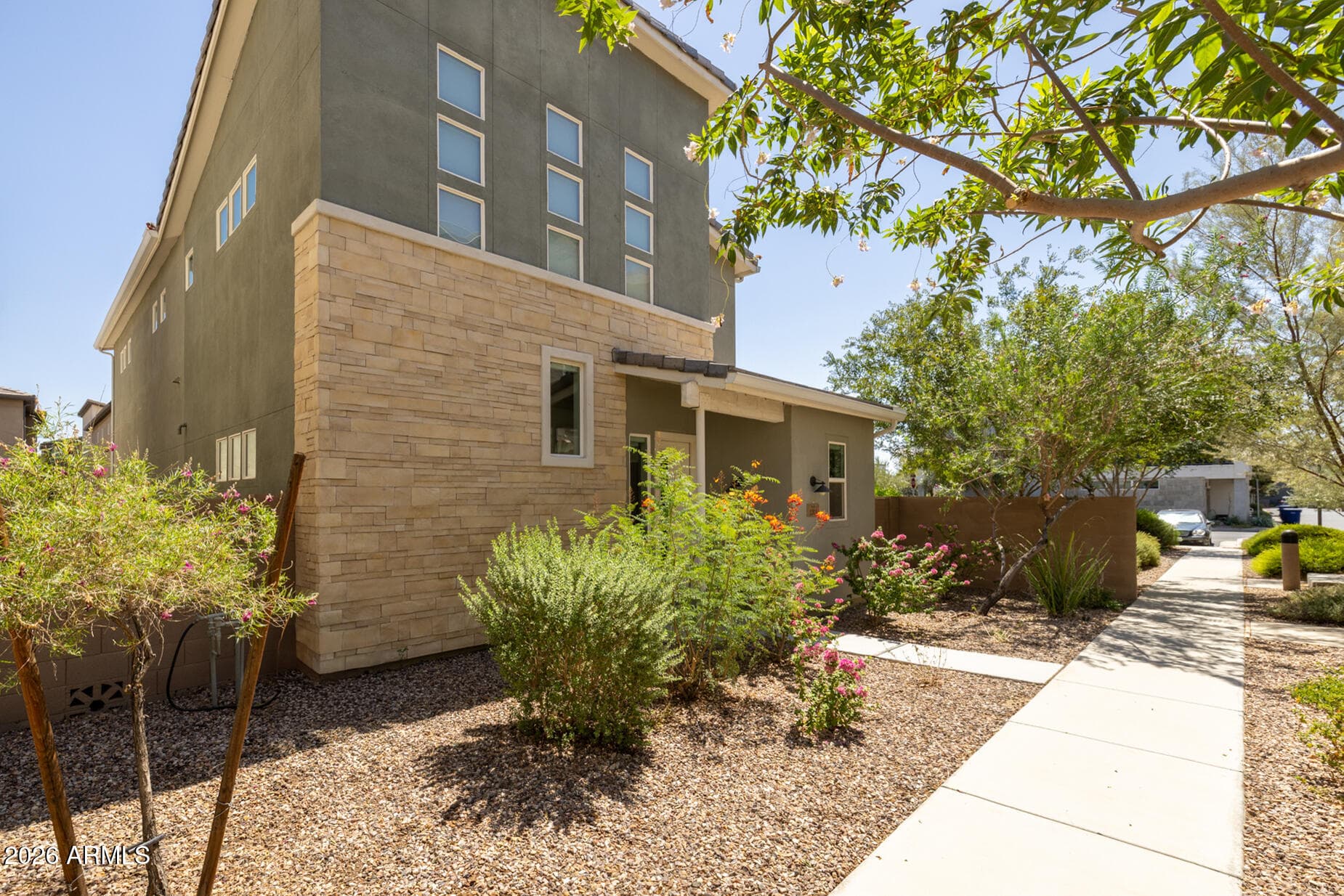 1304 N Zane Drive — photo 3