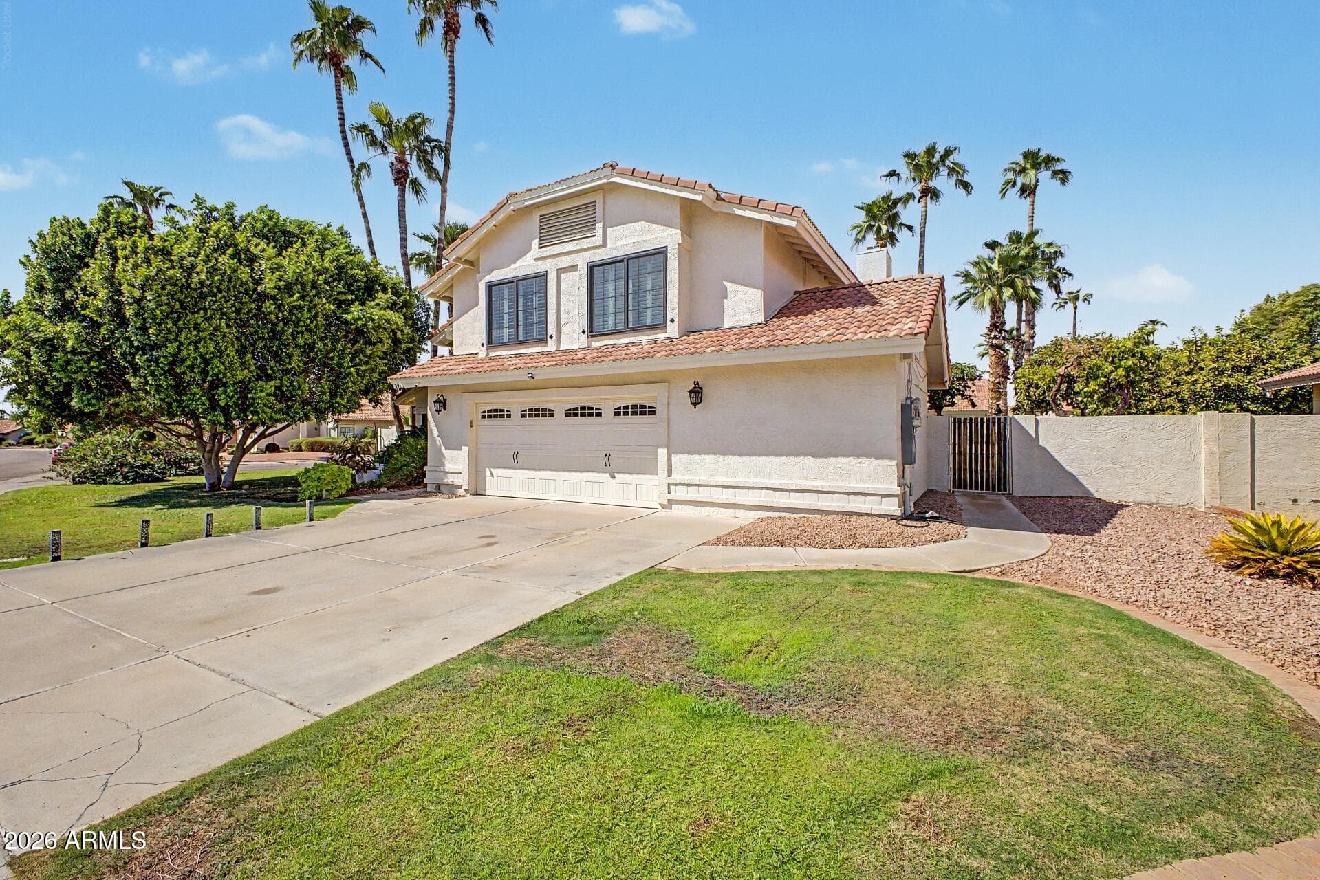 8916 E Voltaire Drive — photo 2