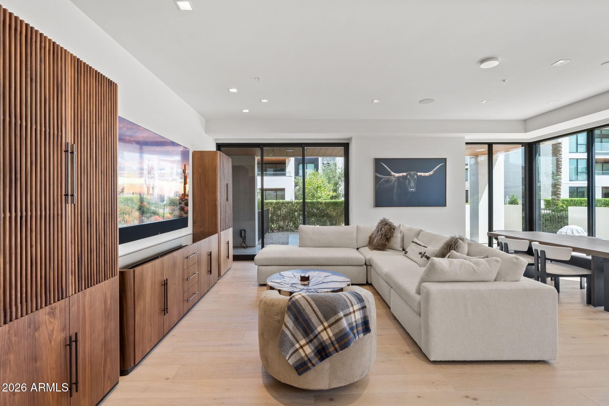 6587 N Palmeraie Boulevard 1008 — photo 7