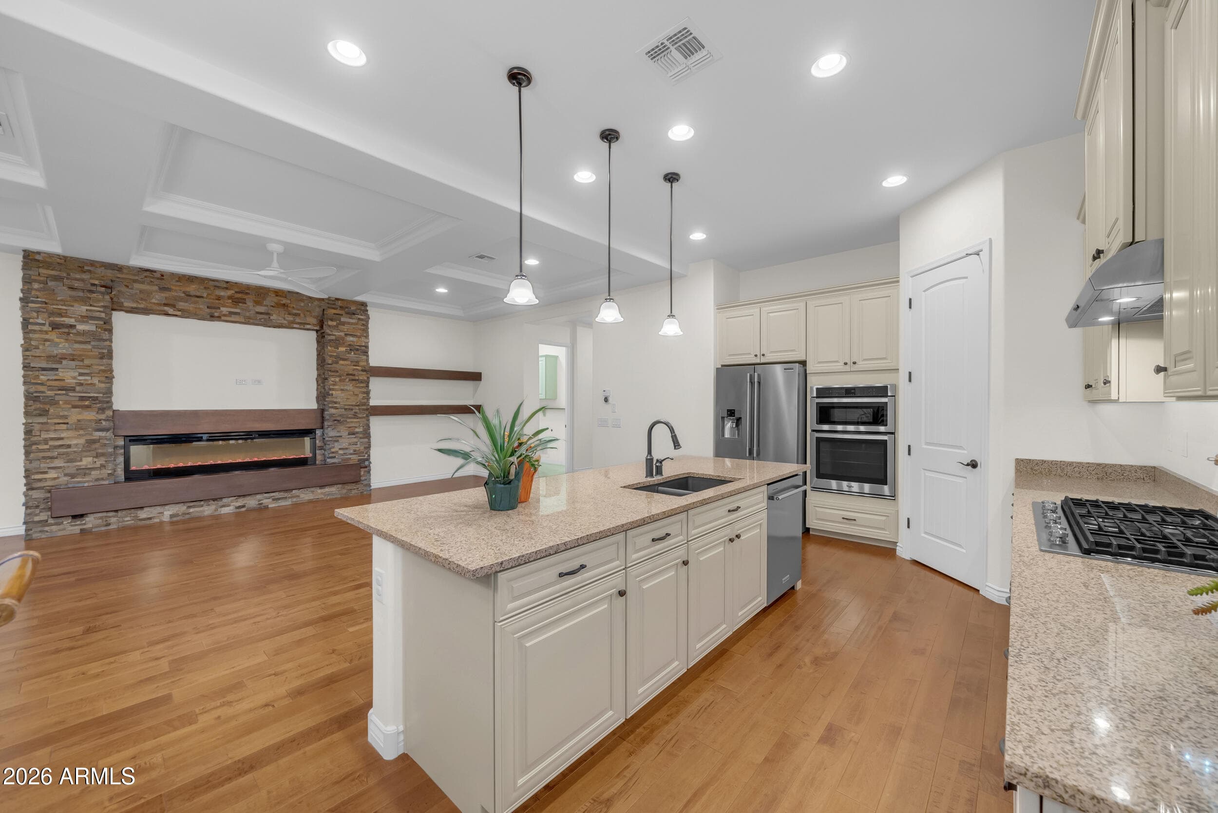 2879 E Appaloosa Road — photo 5