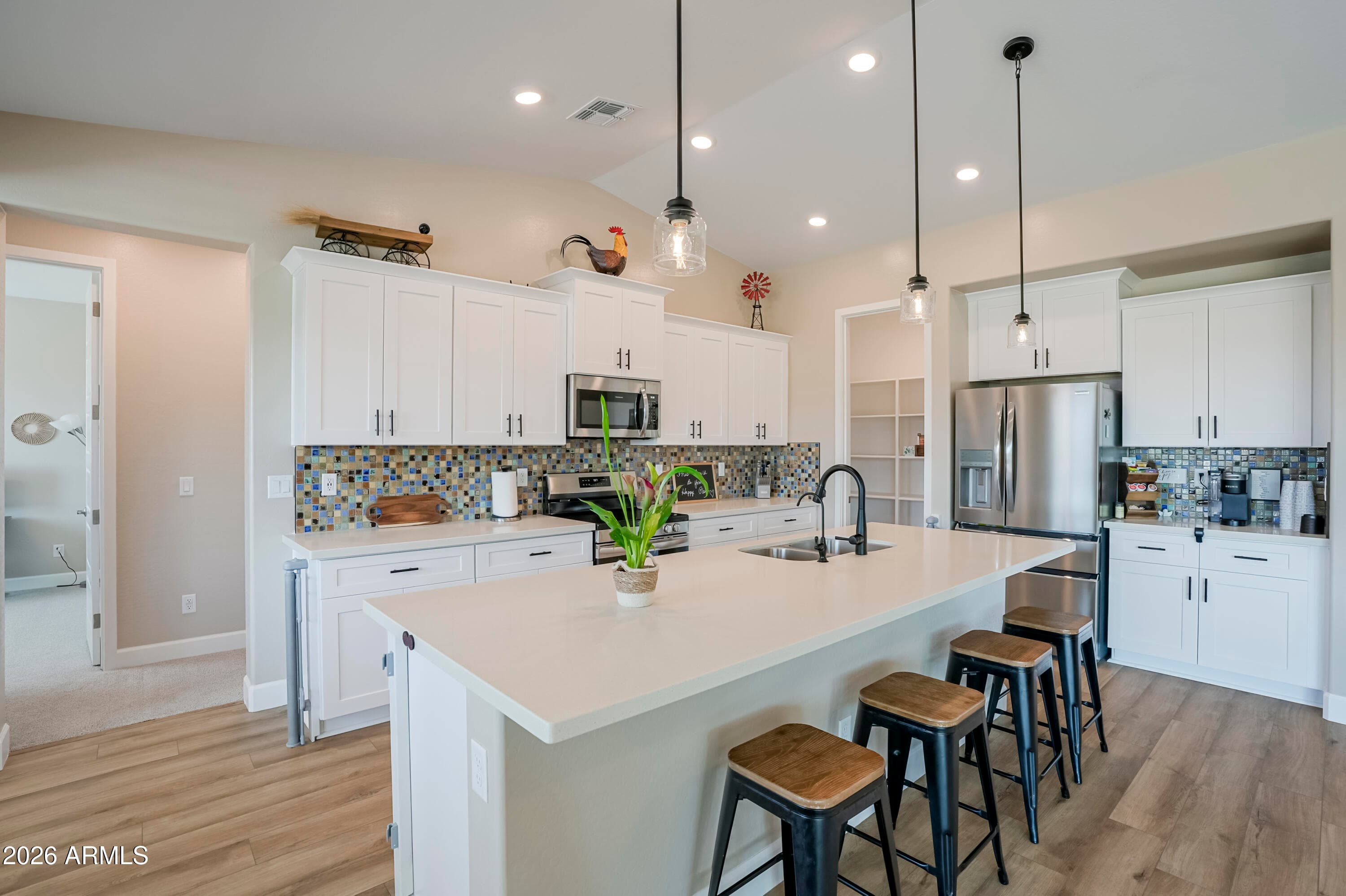 13511 E Remington Road — photo 5