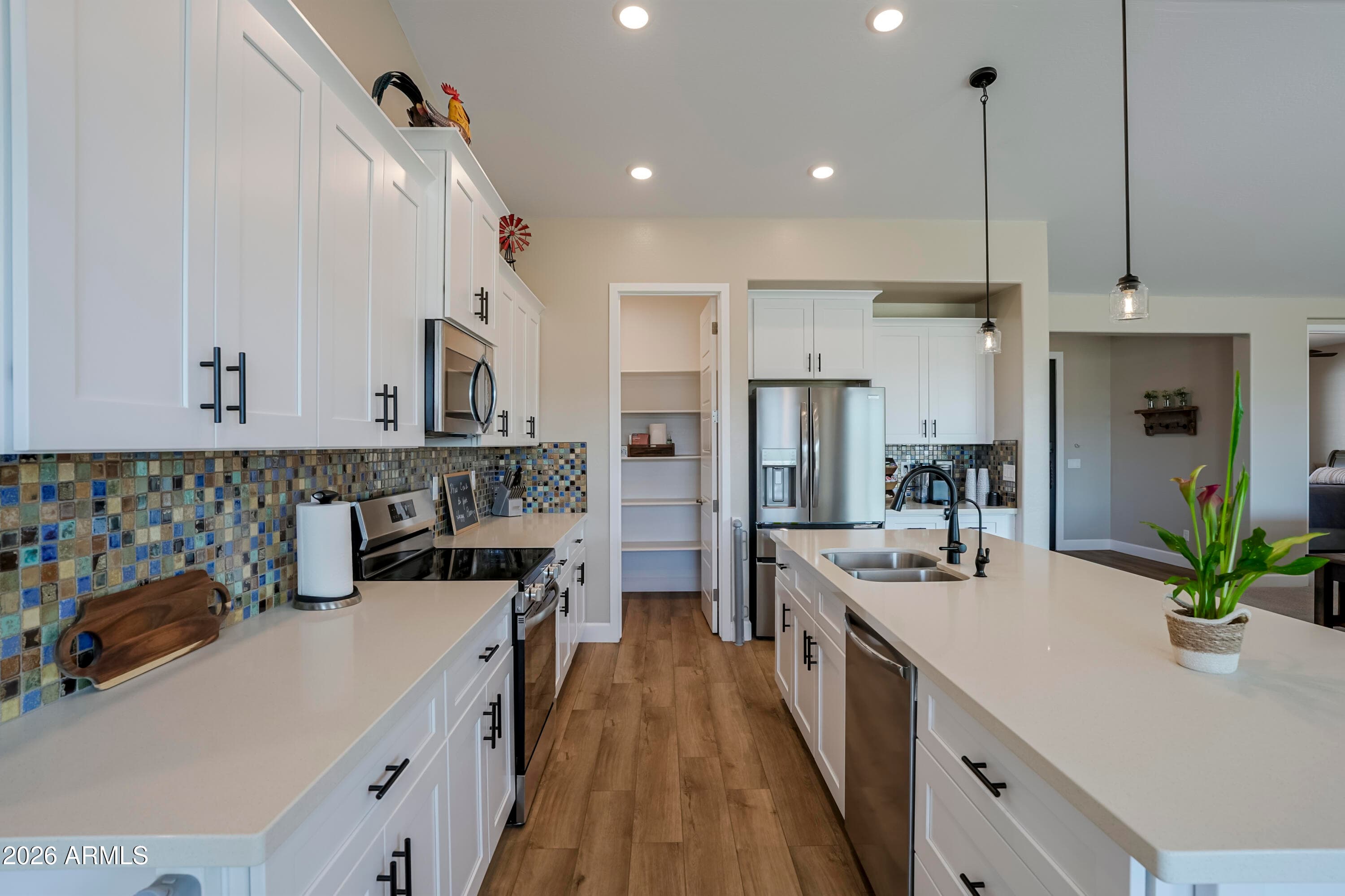 13511 E Remington Road — photo 8