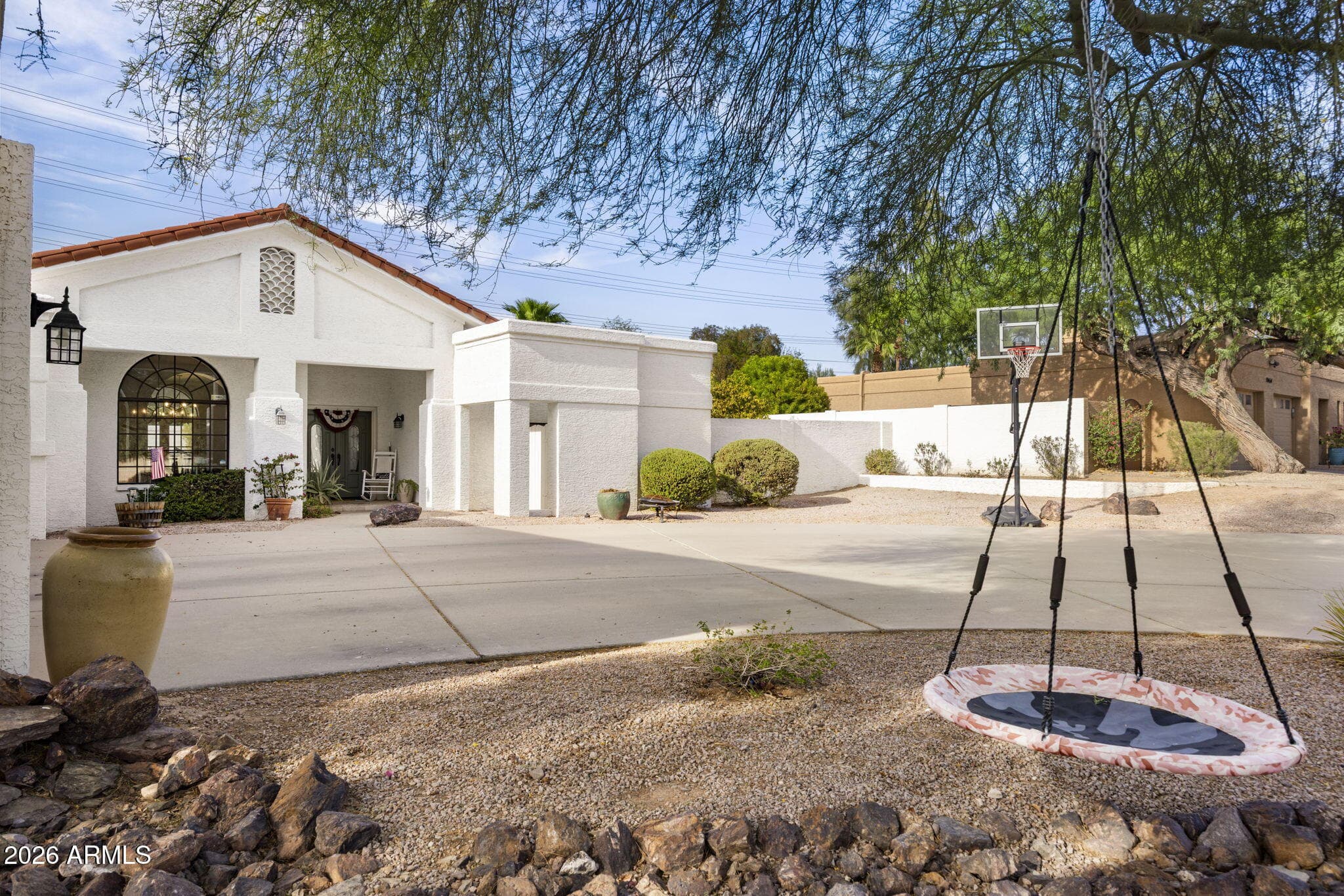 10452 E Cannon Drive — photo 2