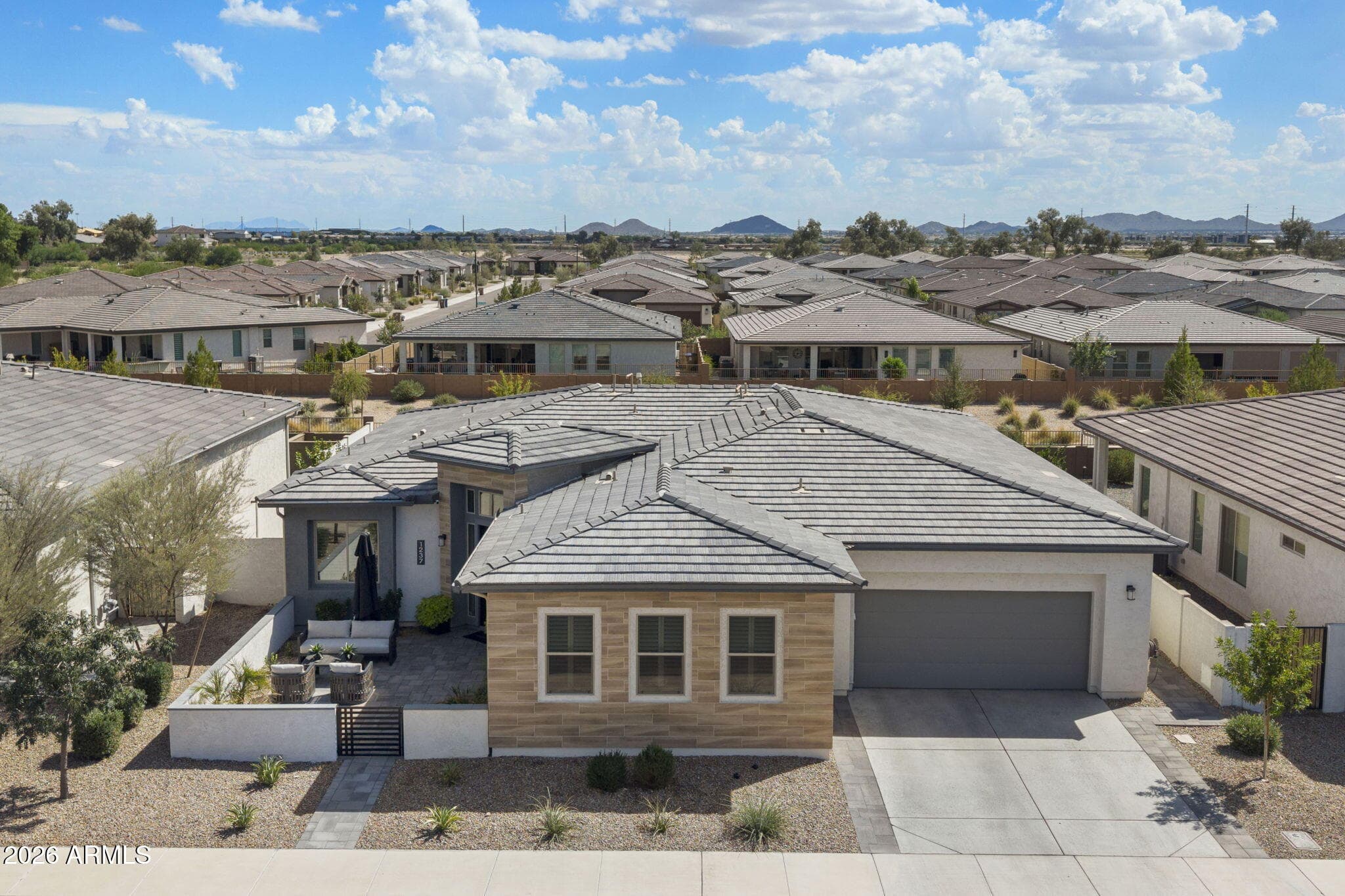 1237 W Cherrywood Drive — photo 3