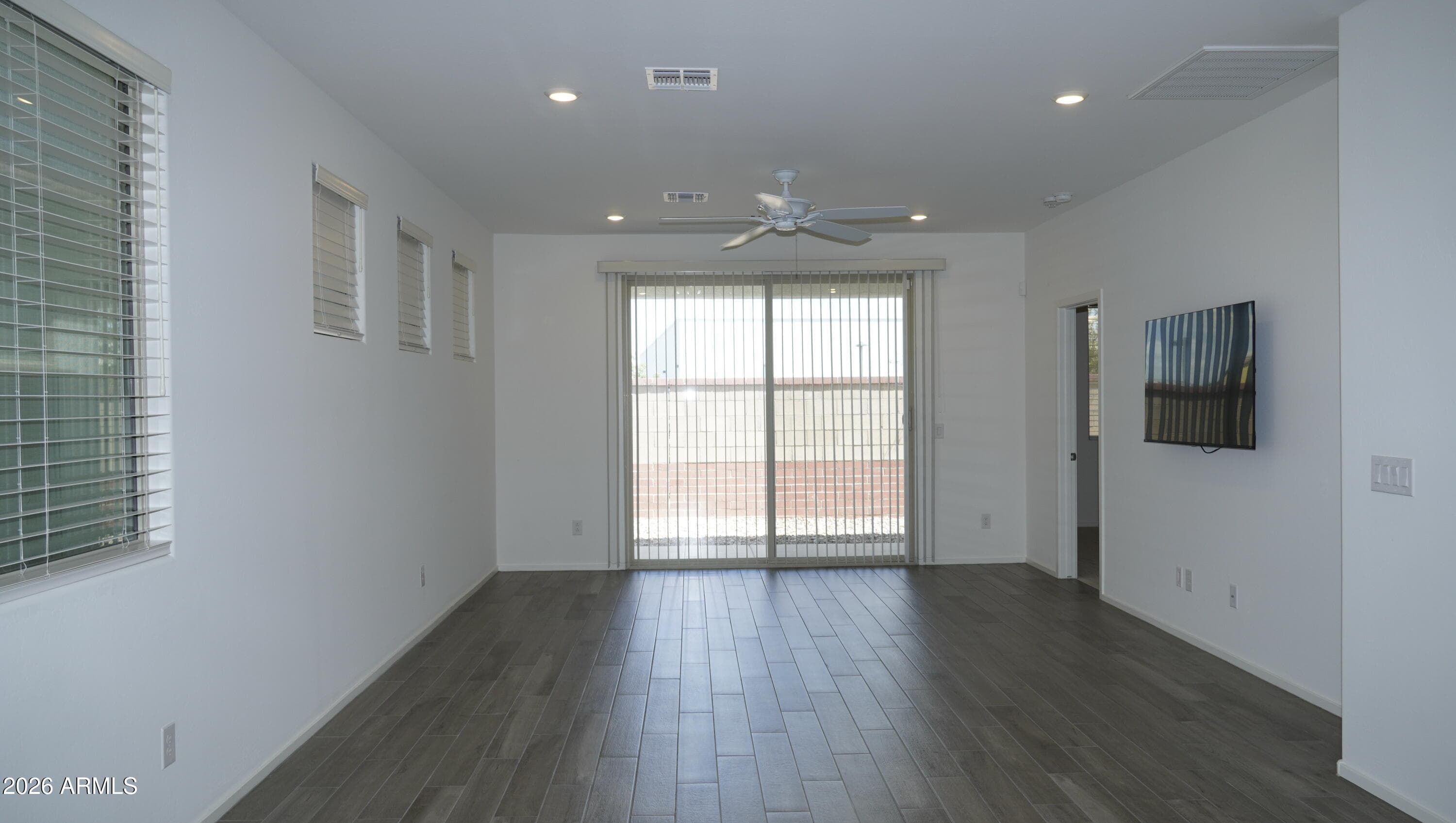 13099 N 146th Drive — photo 6