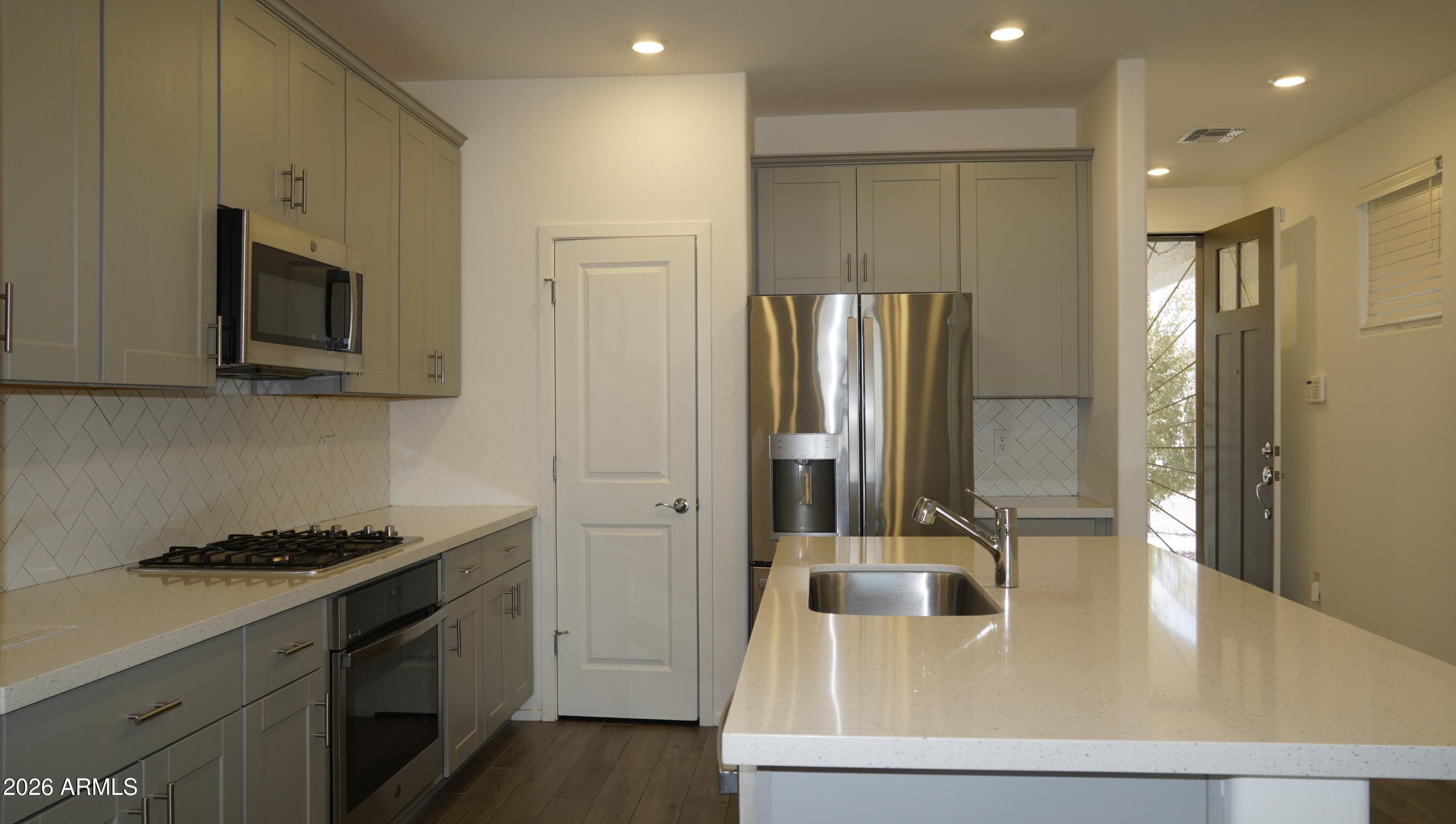 13099 N 146th Drive — photo 7