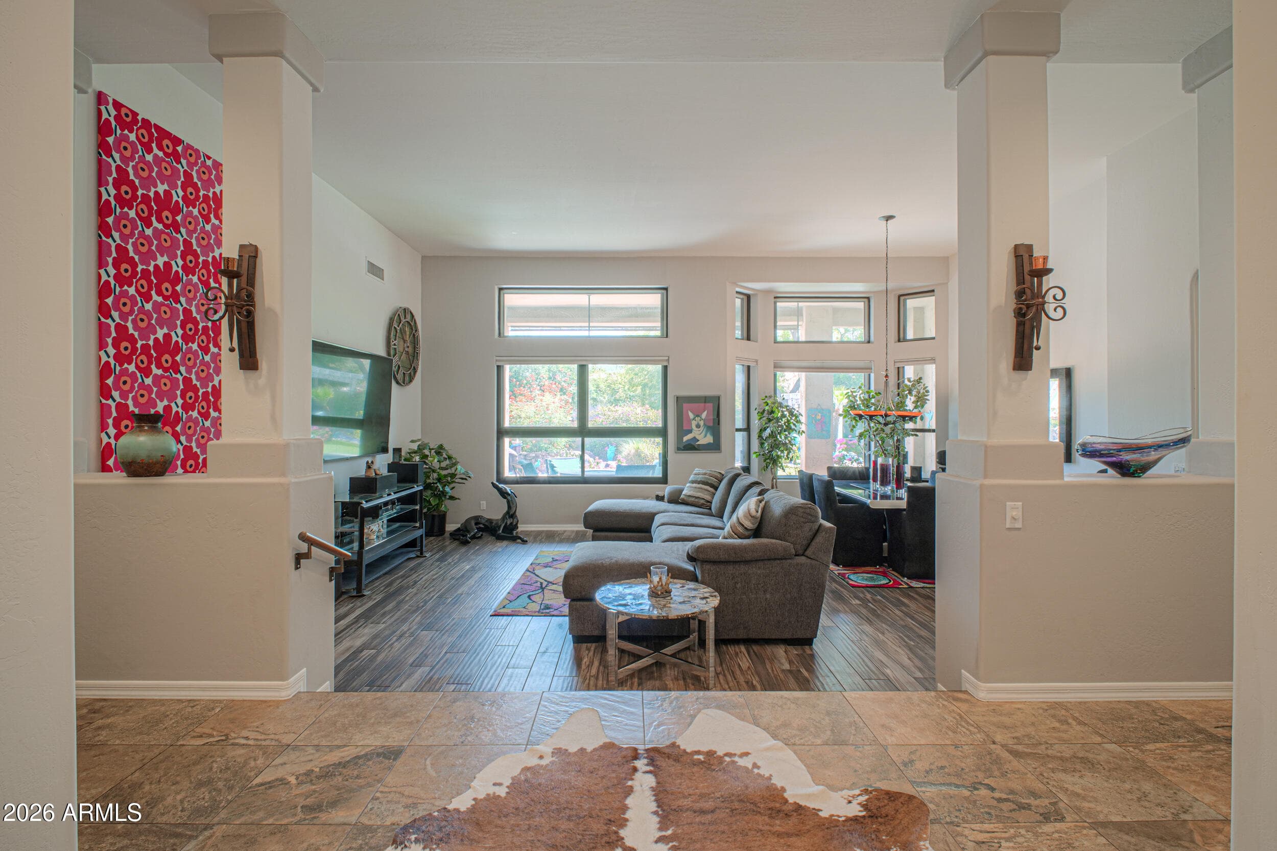 1611 E Redfield Road — photo 5