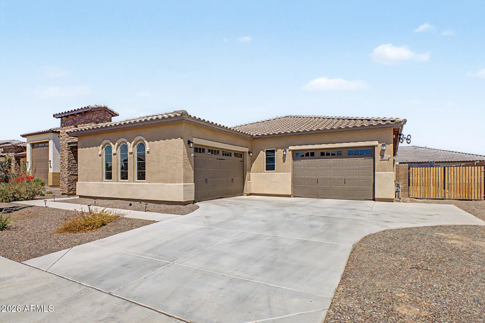 17244 W Loma Lane — photo 6