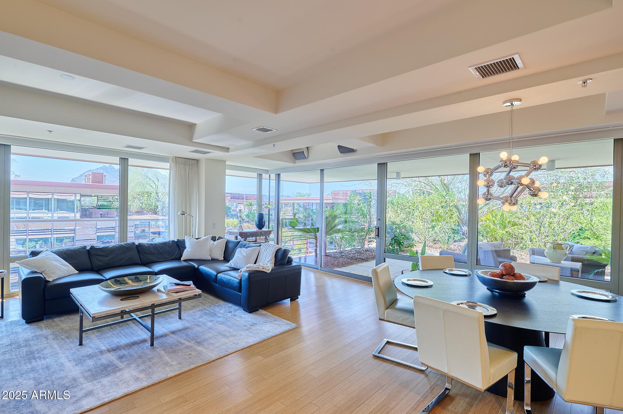 7147 E Rancho Vista Drive 7004