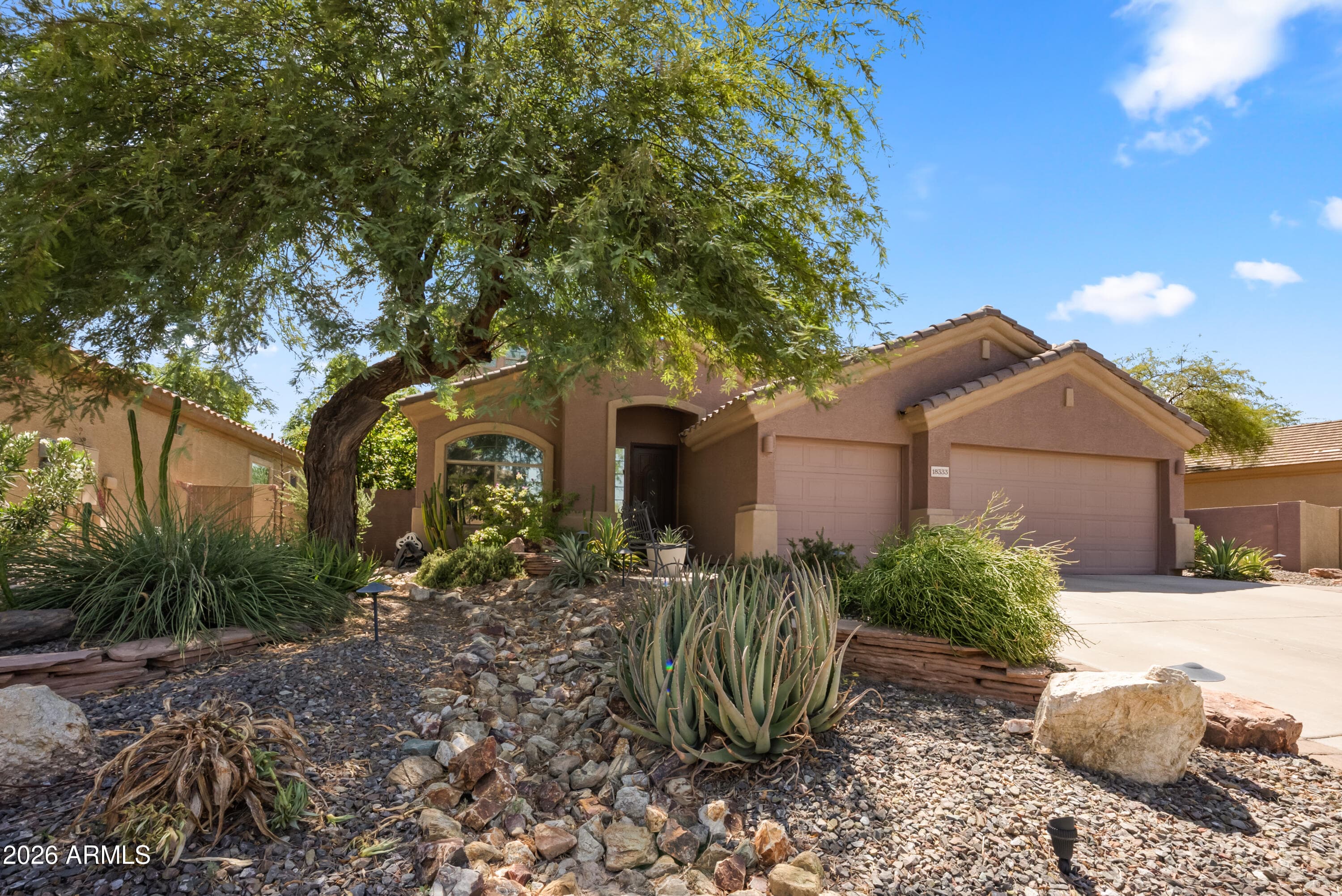 18333 W Estes Way — photo 2