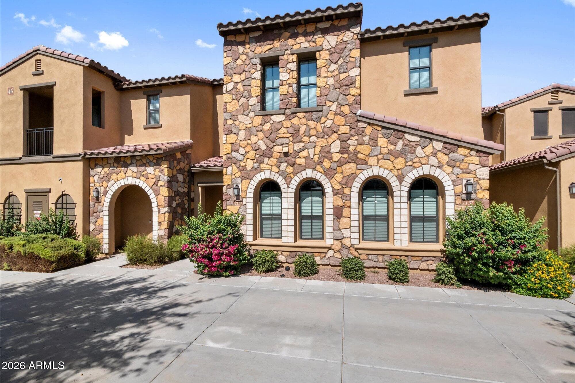 4777 S Fulton Ranch Boulevard 2137 — photo 2