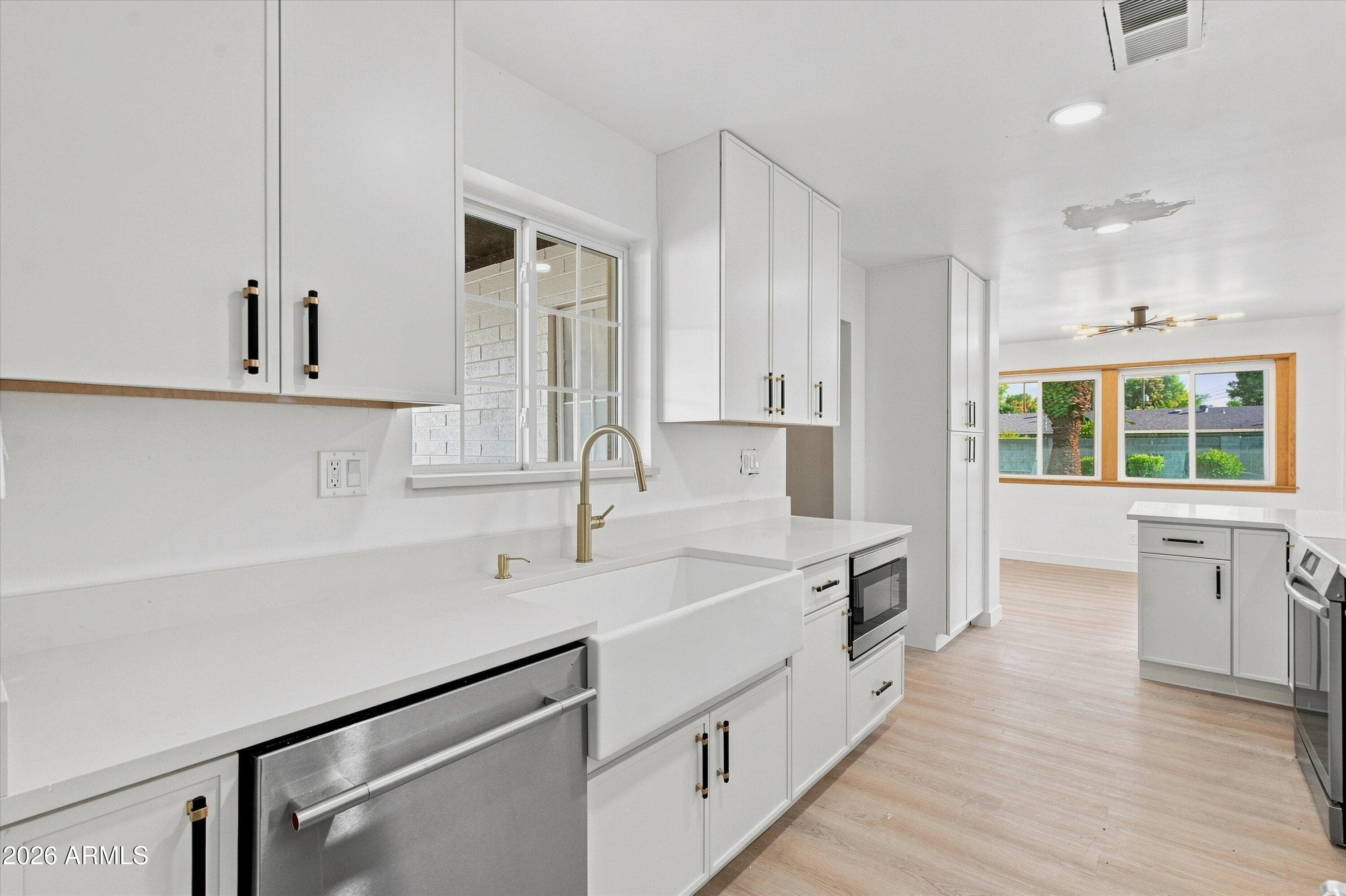 717 W Georgia Avenue — photo 7