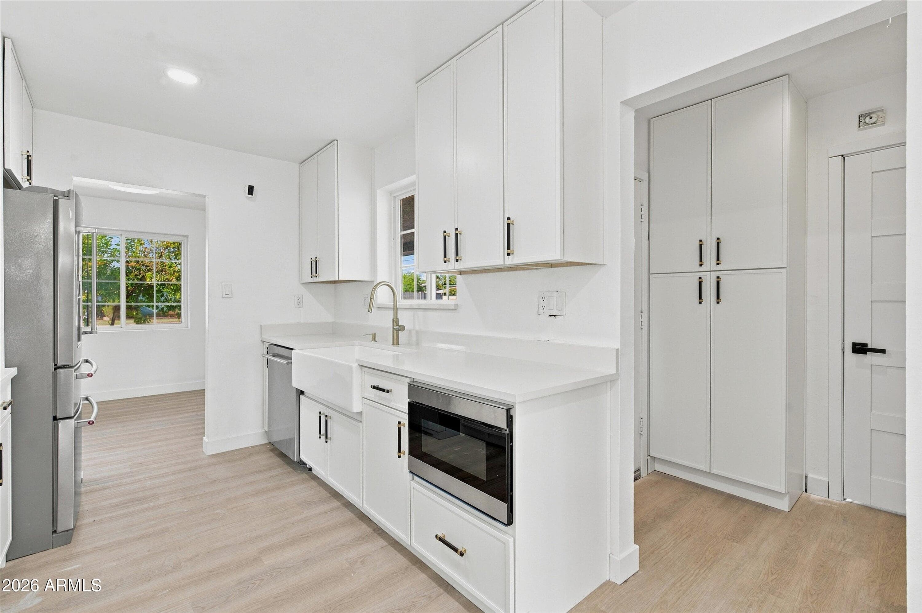 717 W Georgia Avenue — photo 8