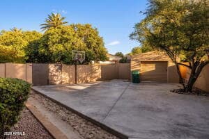 3912 E Minton Circle — photo 8