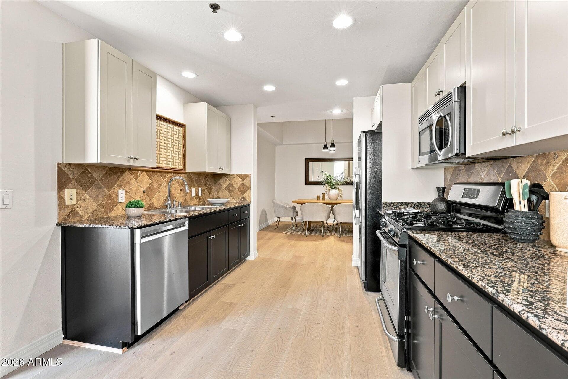 2302 N Central Avenue 313 — photo 8