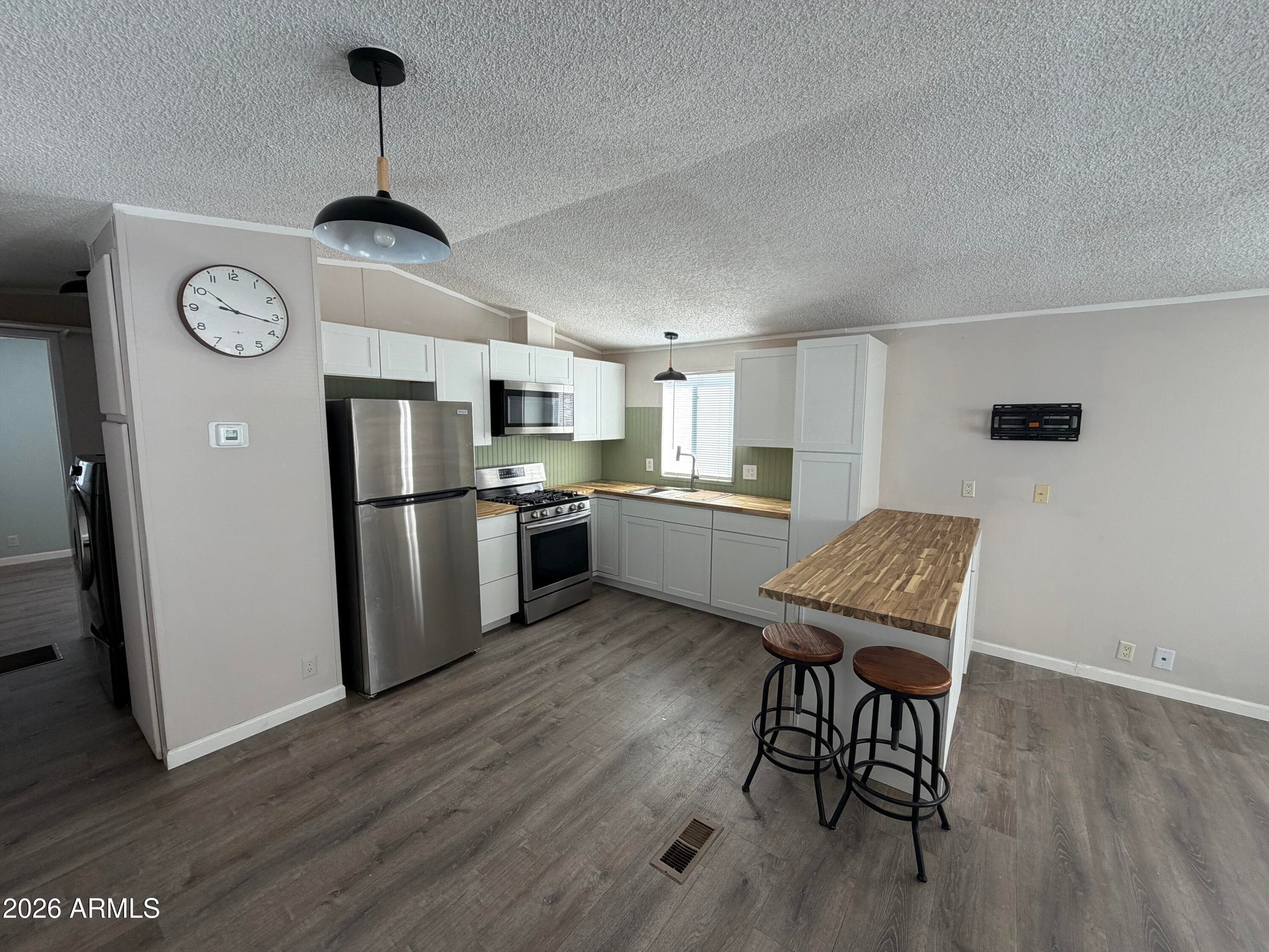 1804 W Tepee Street 43 — photo 3