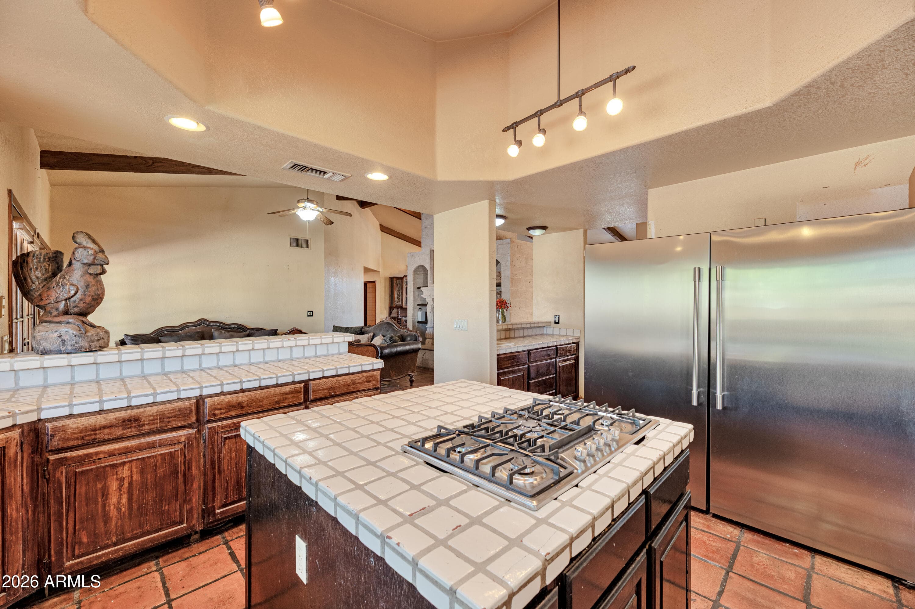 1626 E Mallory Street — photo 3
