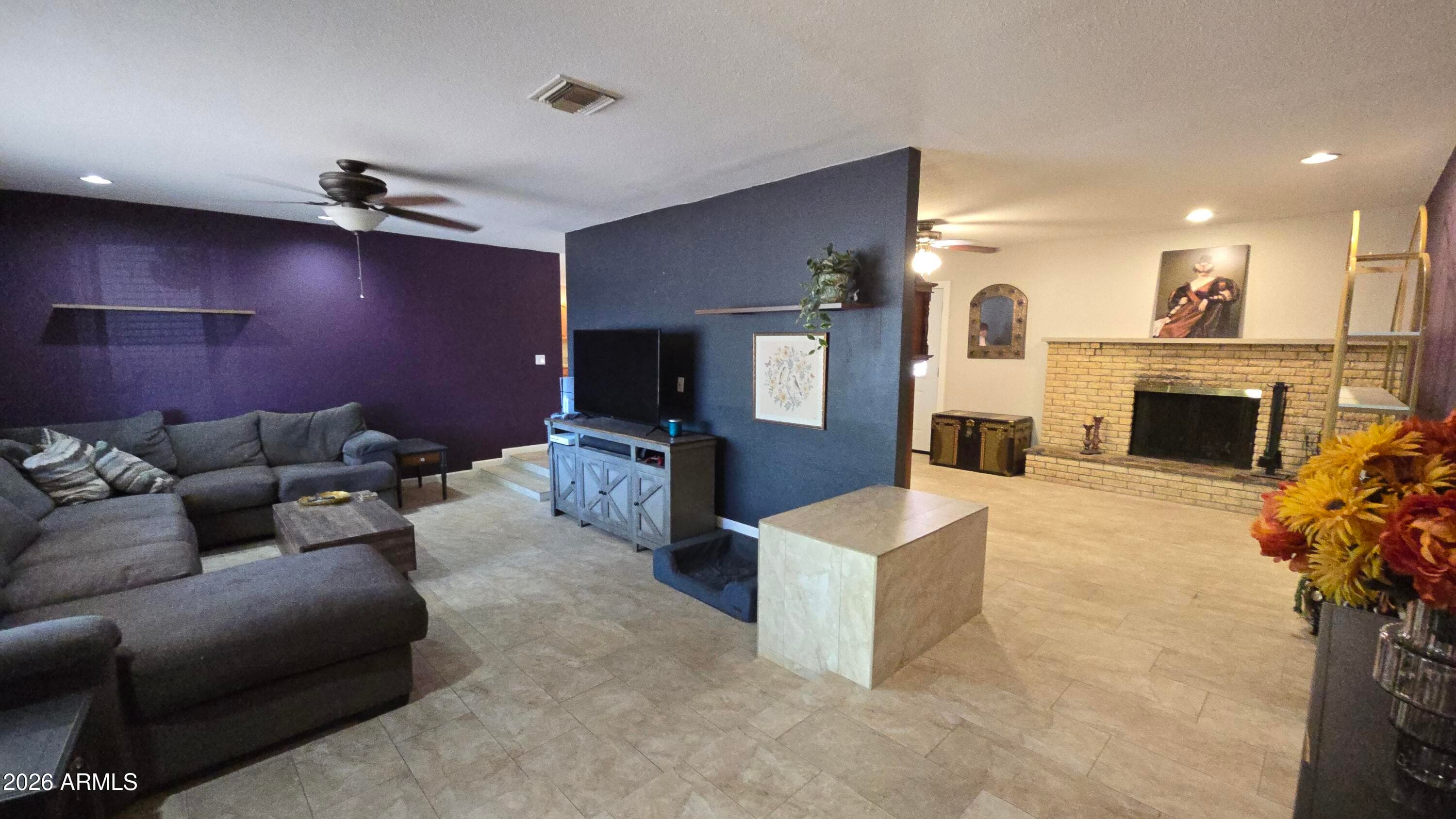 1746 E Greenway Street — photo 6