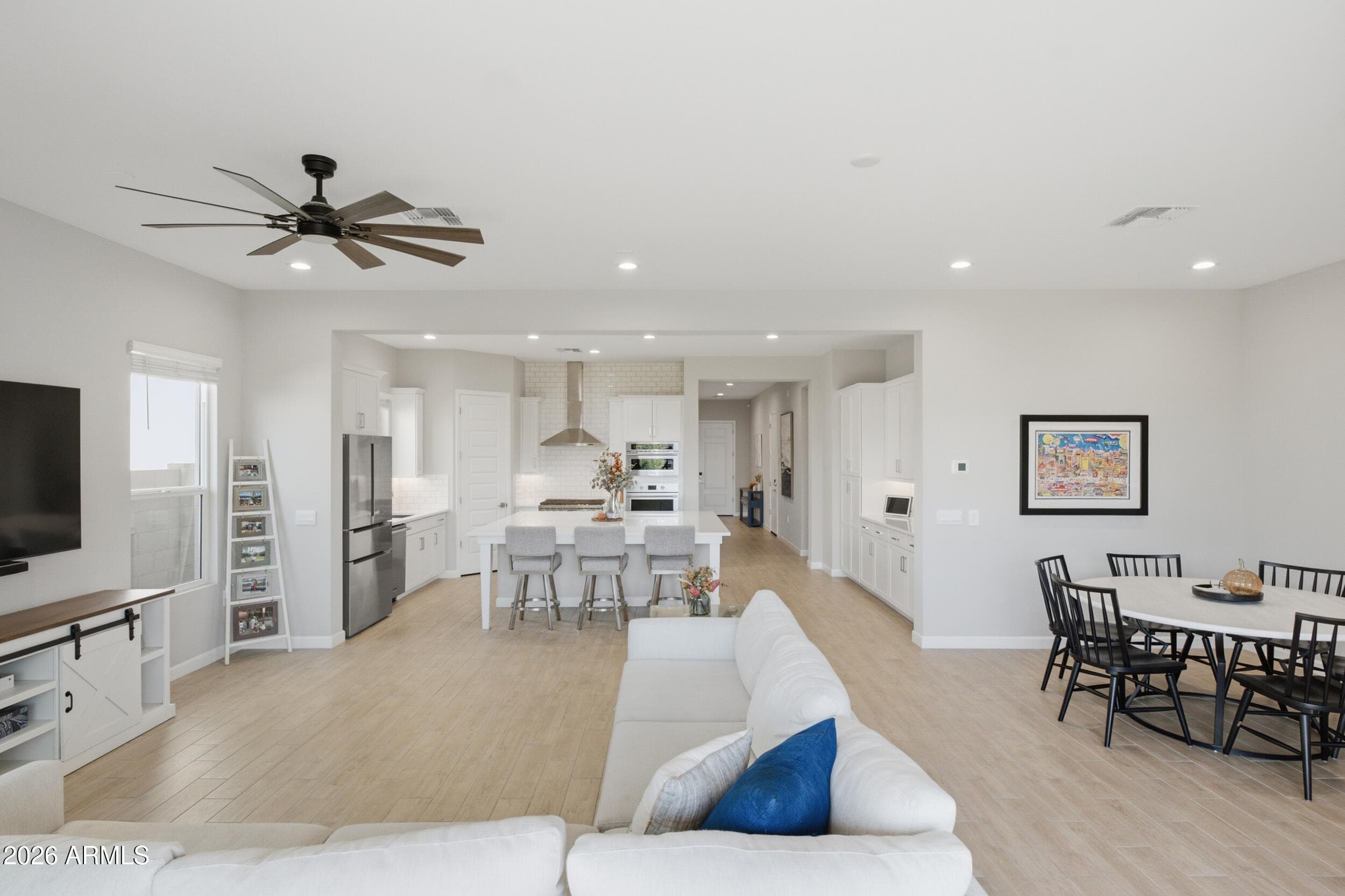 6035 E Quail Avenue — photo 6