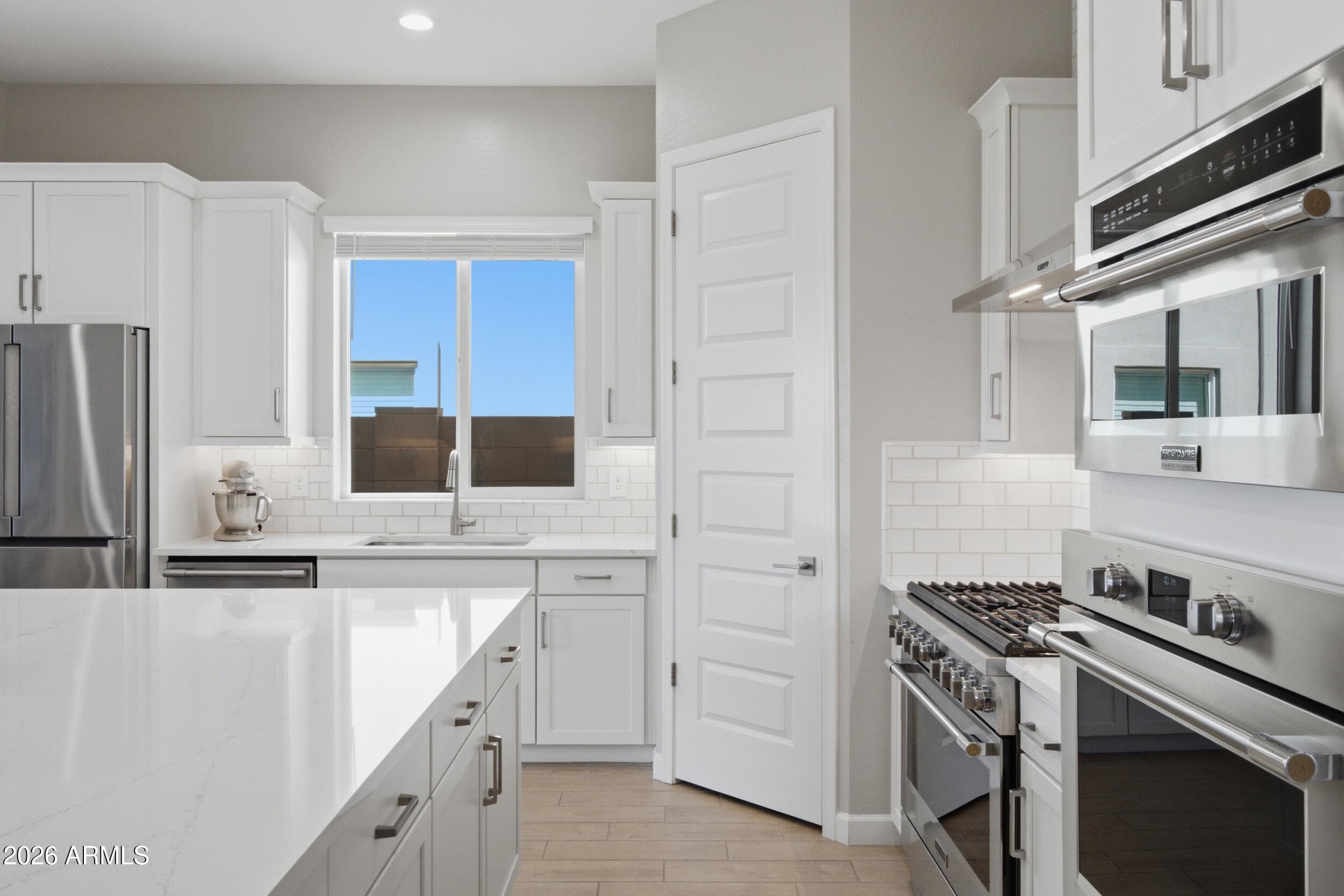 6035 E Quail Avenue — photo 8