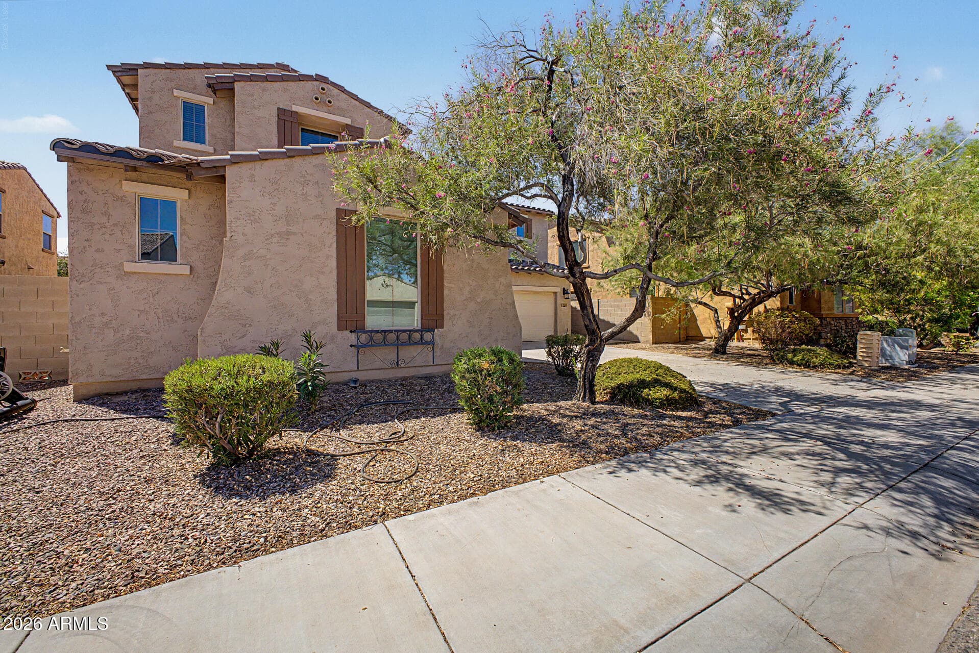1471 E Flamingo Way — photo 3