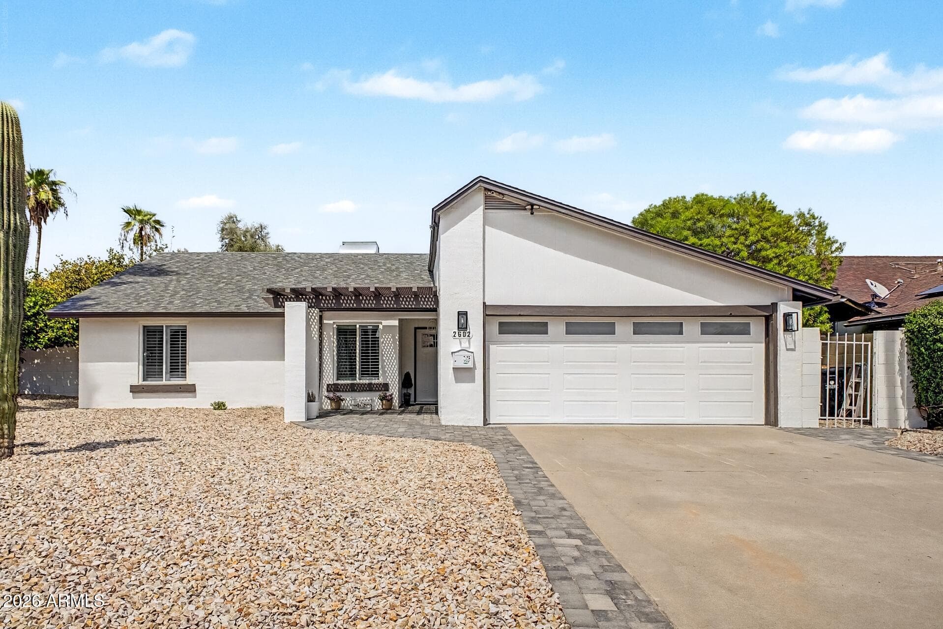 2602 E Larkspur Drive