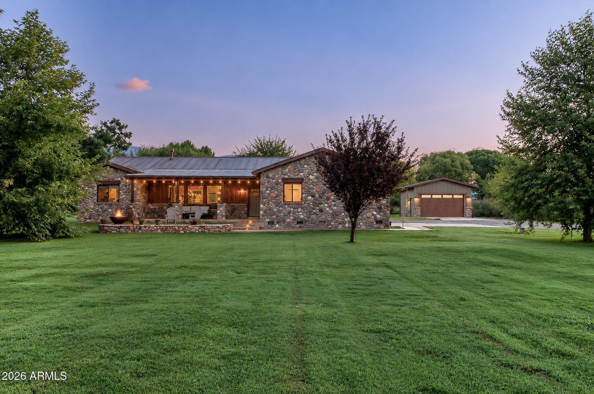 400 N Rio Arriba — photo 2