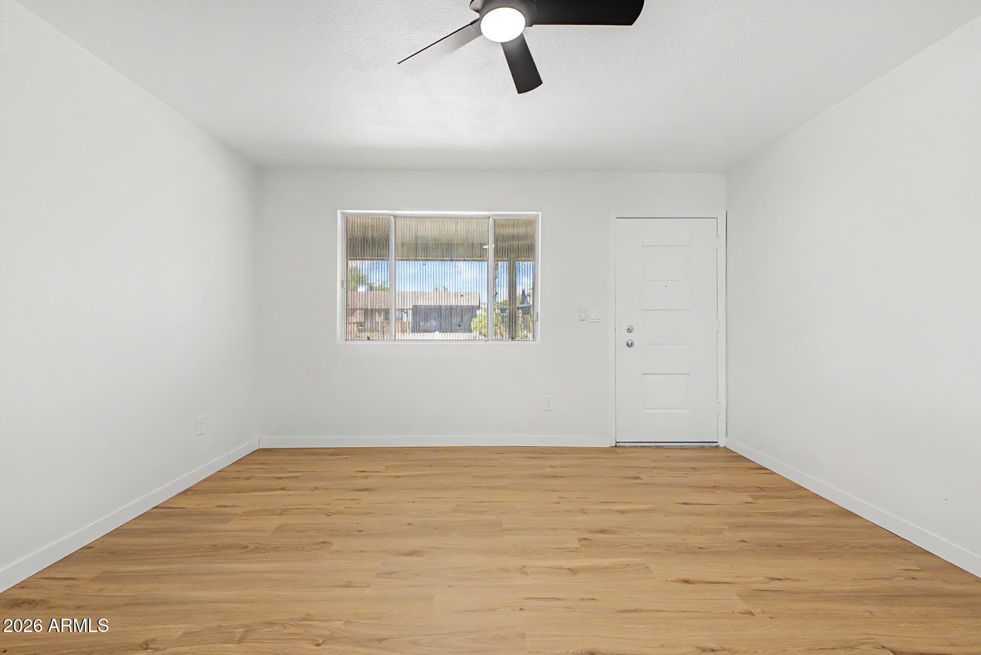 4219 W Sunnyside Avenue — photo 5