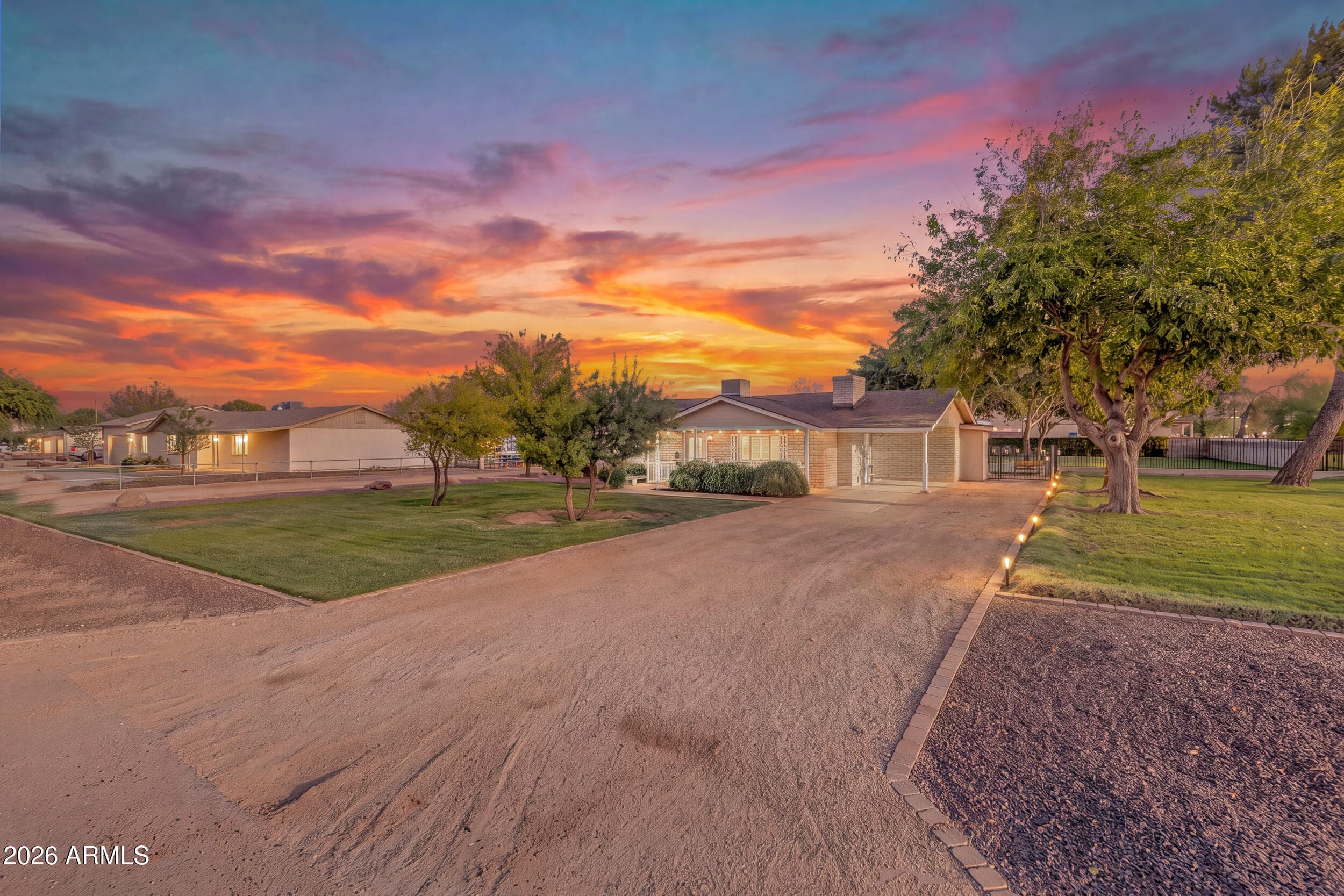 13619 E Morgan Drive — photo 3