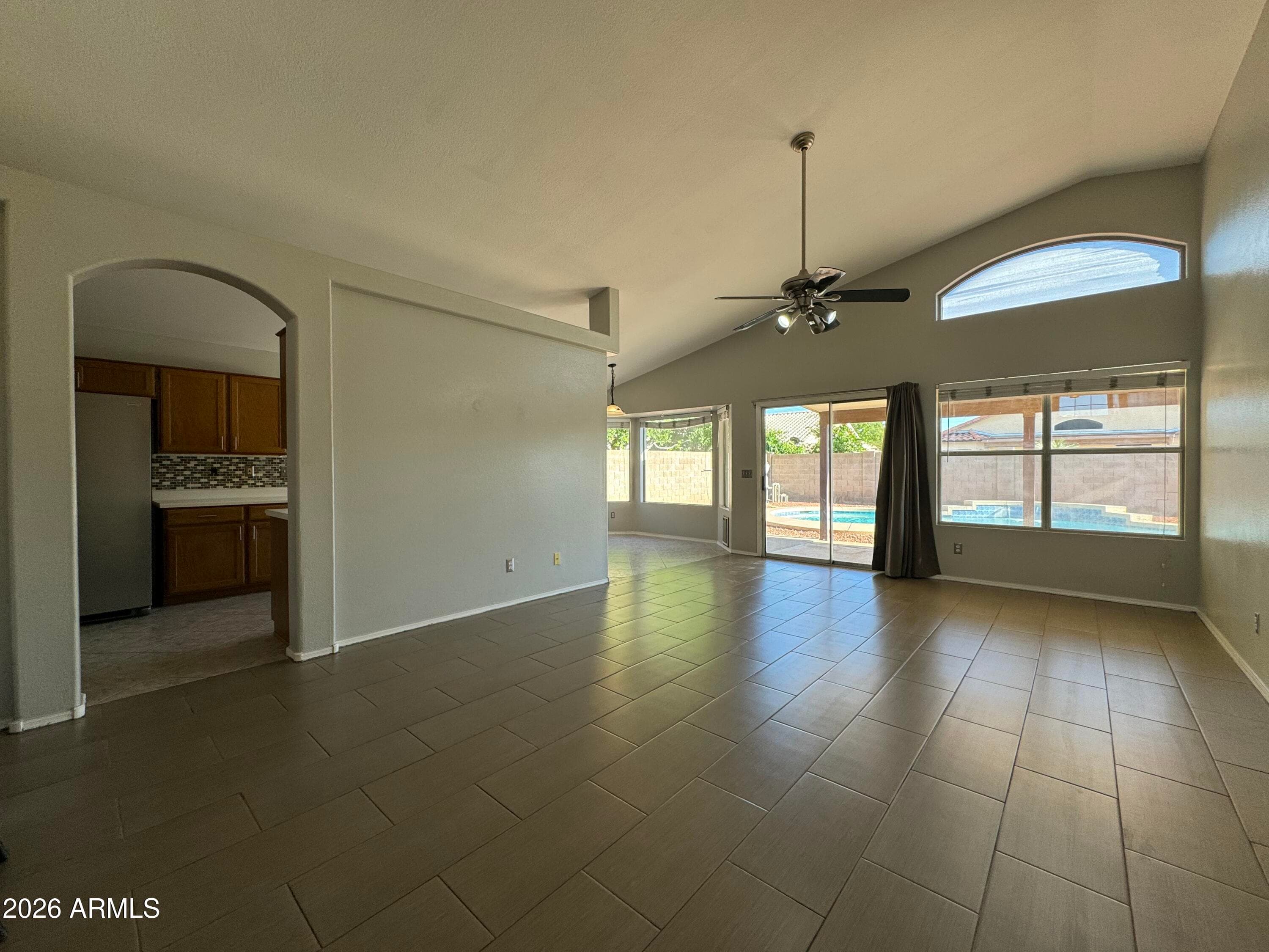 663 W Nopal Avenue — photo 4