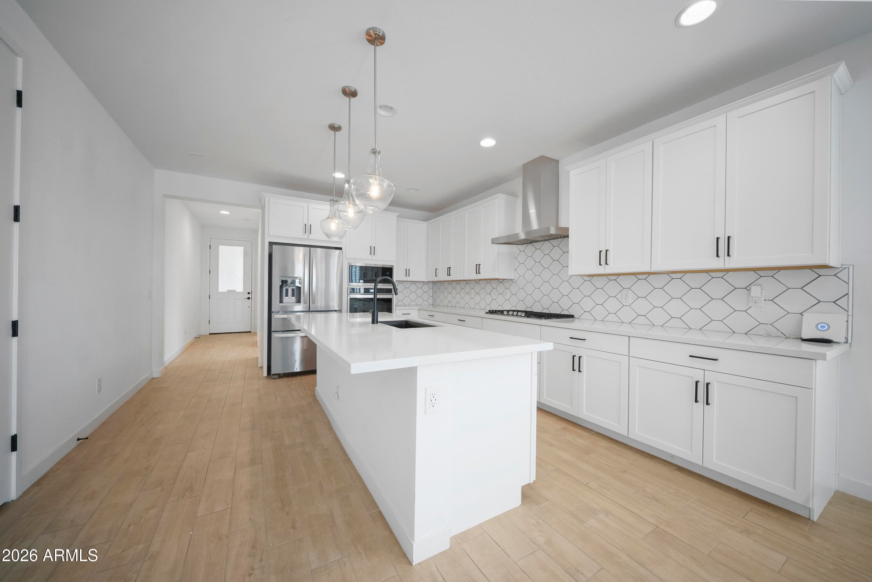 17283 W Valentine Street — photo 4