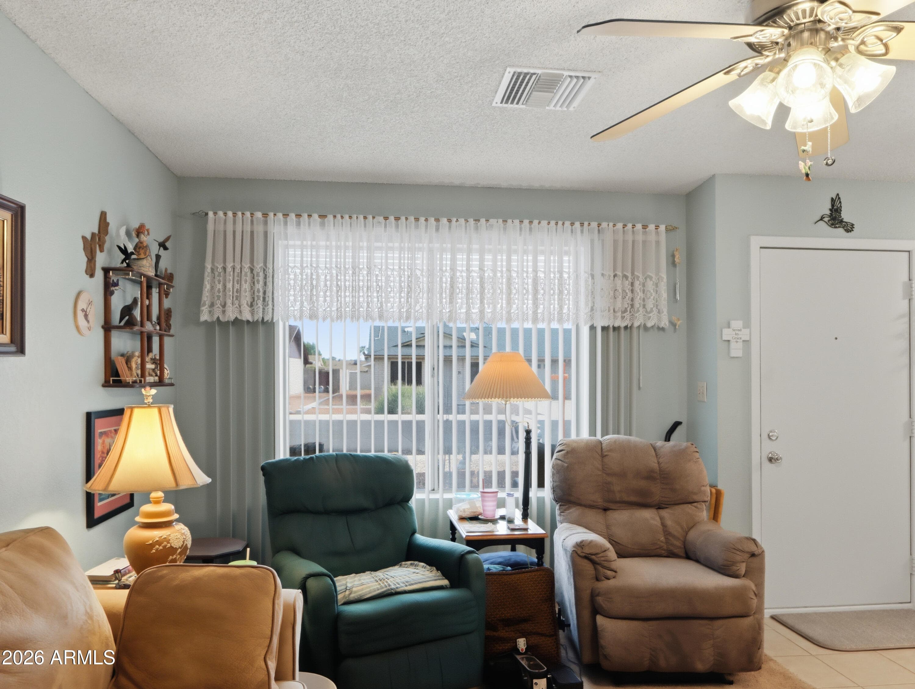 9636 W Mountain View Road B — photo 6