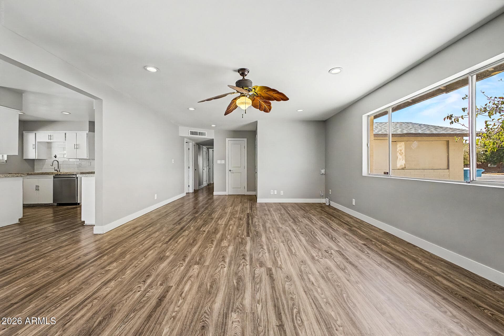 6701 N 42nd Drive — photo 3