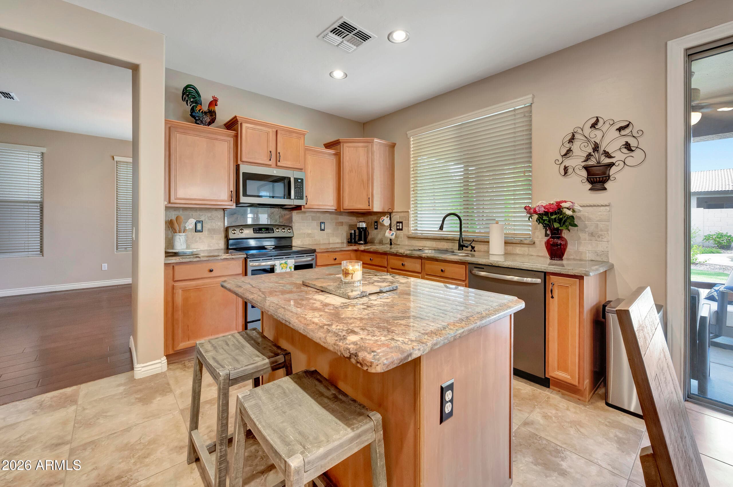 1832 E Jade Place — photo 7