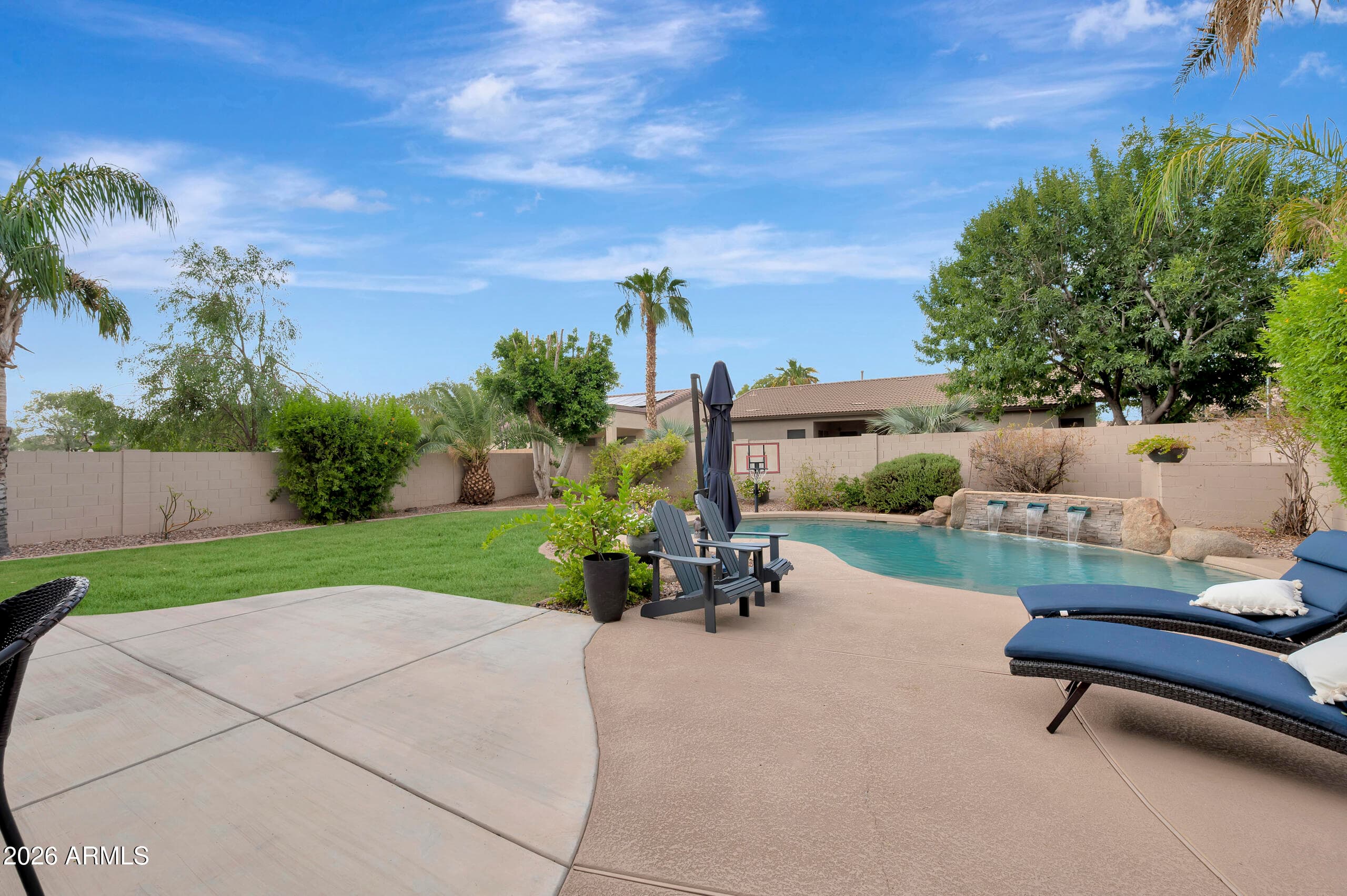 1832 E Jade Place — photo 3