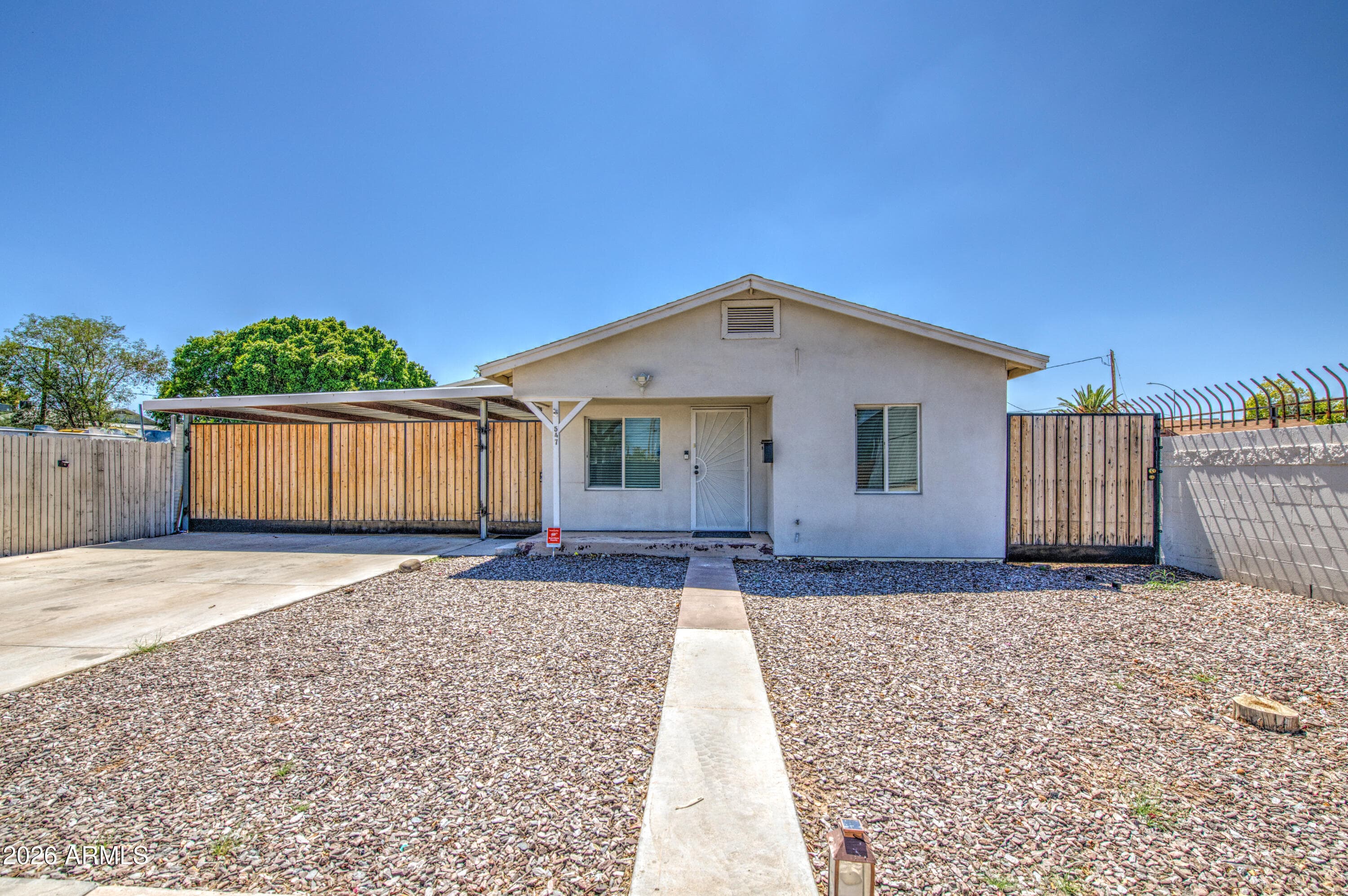 547 W Mahoney Avenue — photo 3